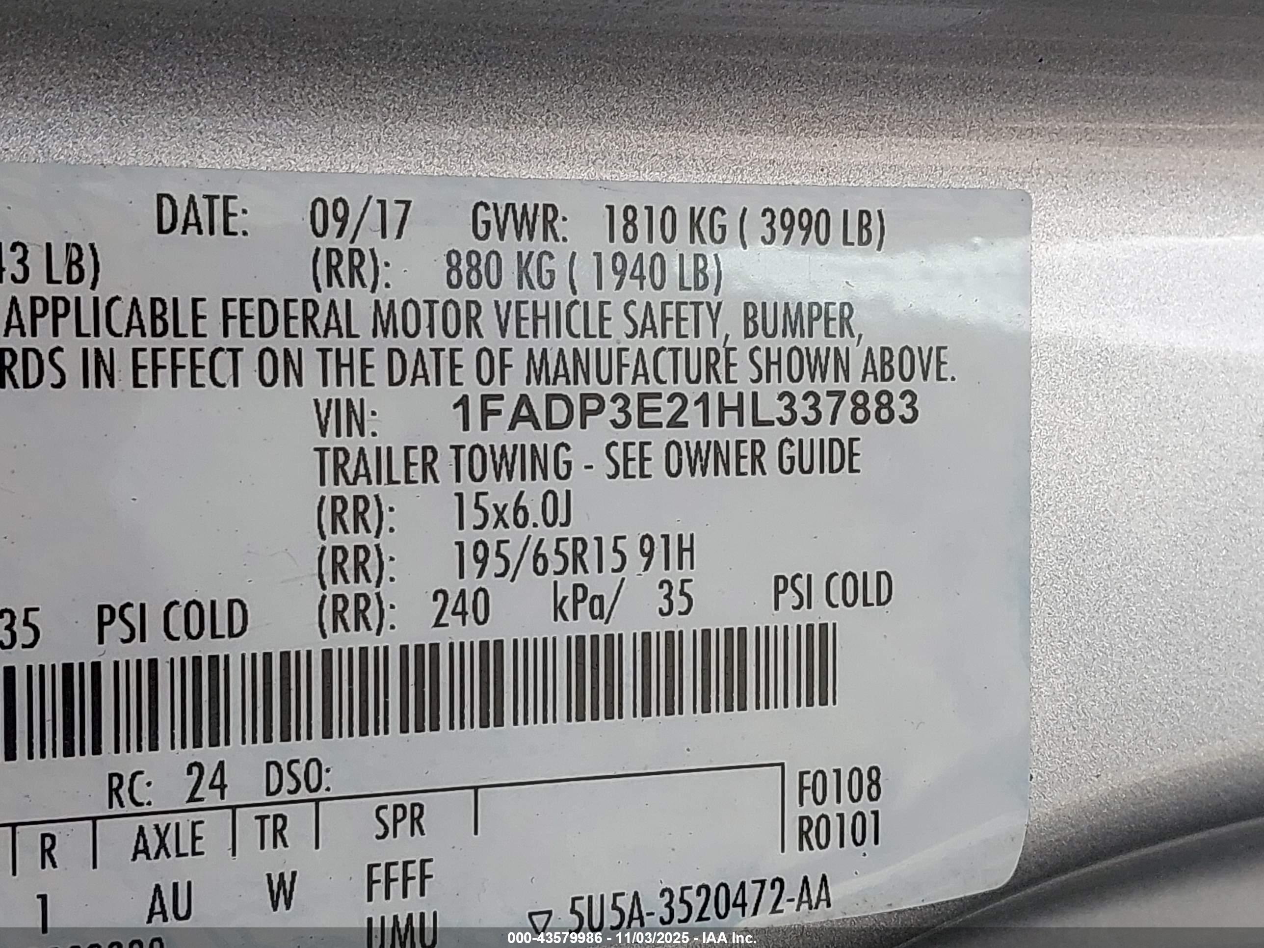 FORD FOCUS image 9