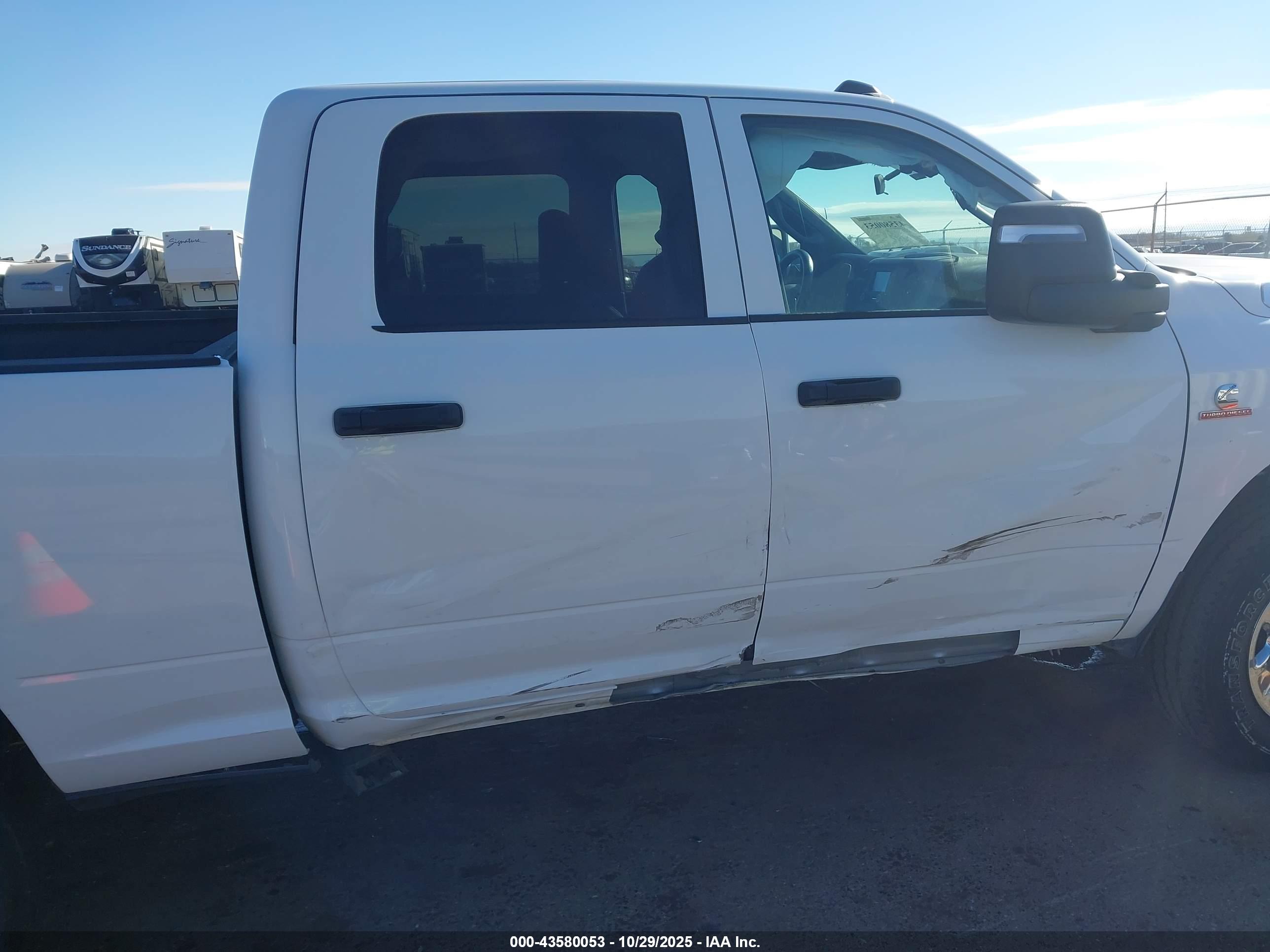 RAM 2500 image 6