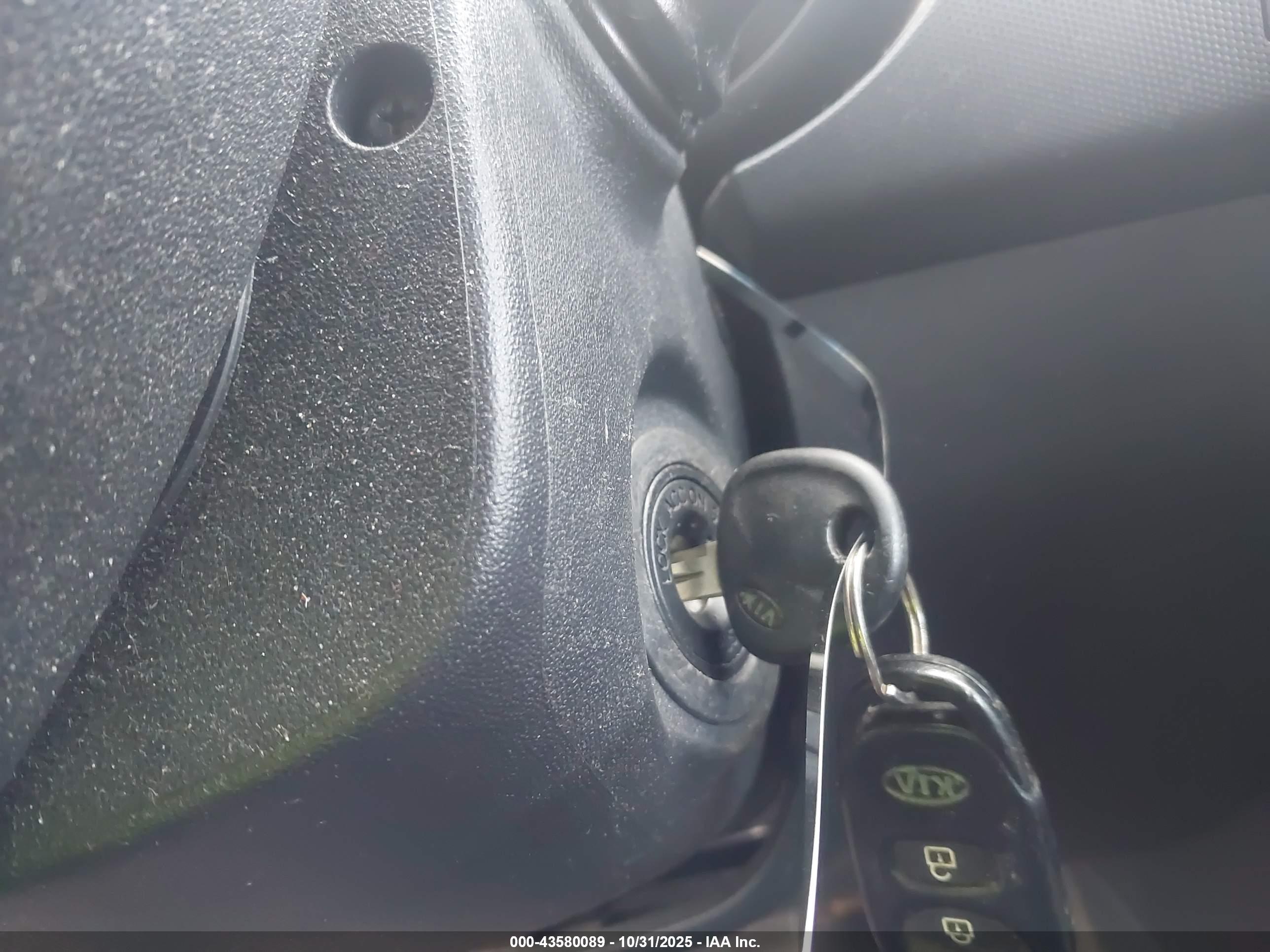 KIA SOUL image 11