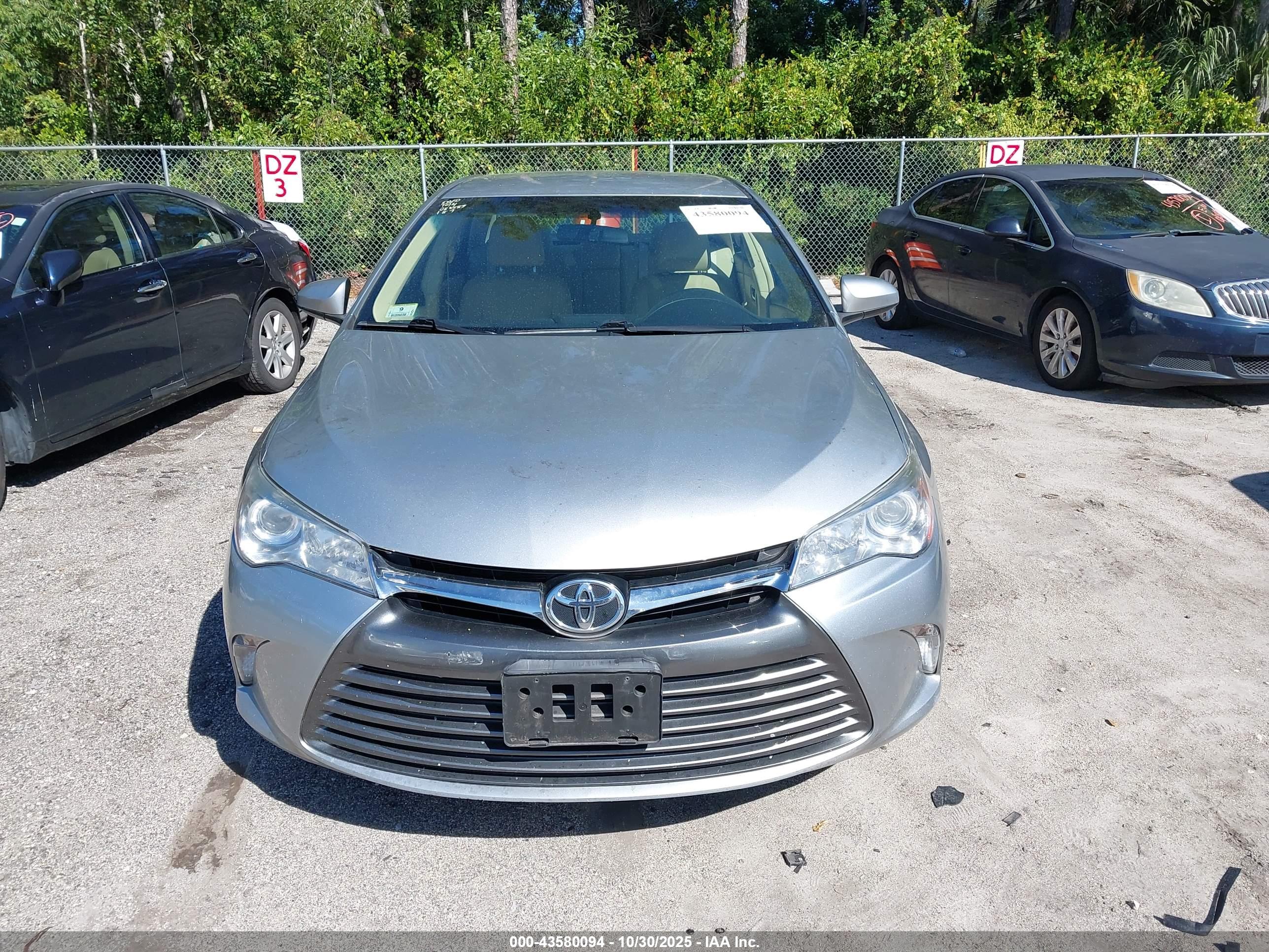 TOYOTA CAMRY image 6