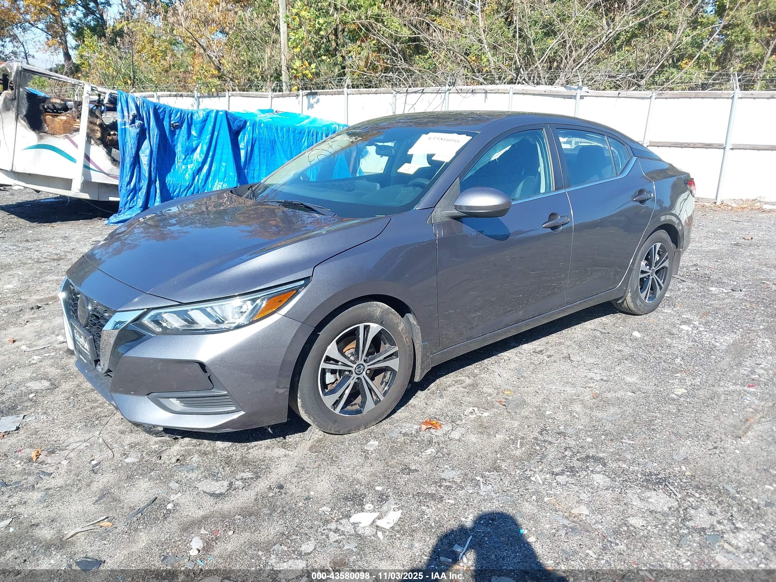 NISSAN SENTRA image 2