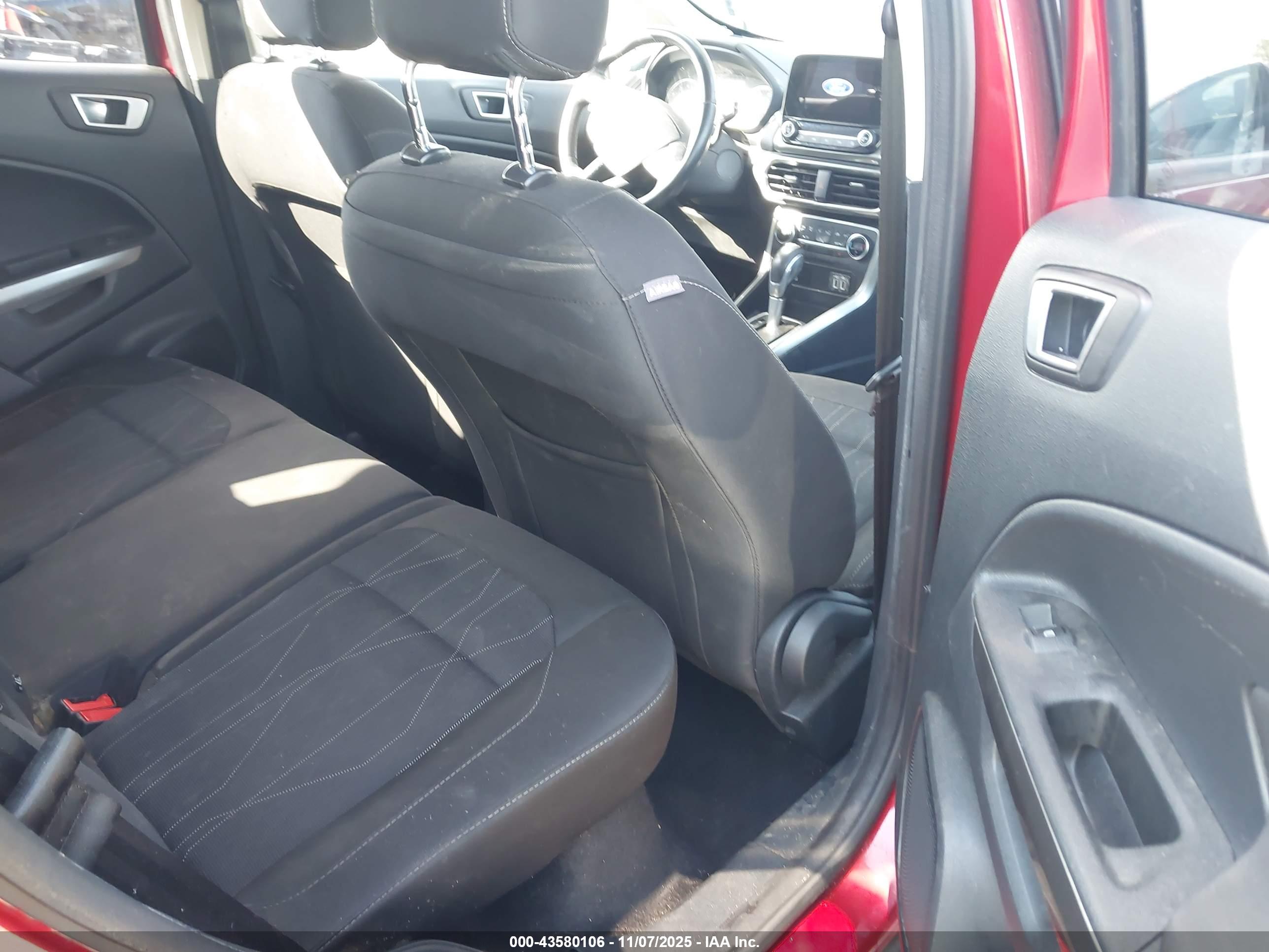 FORD ECOSPORT image 8