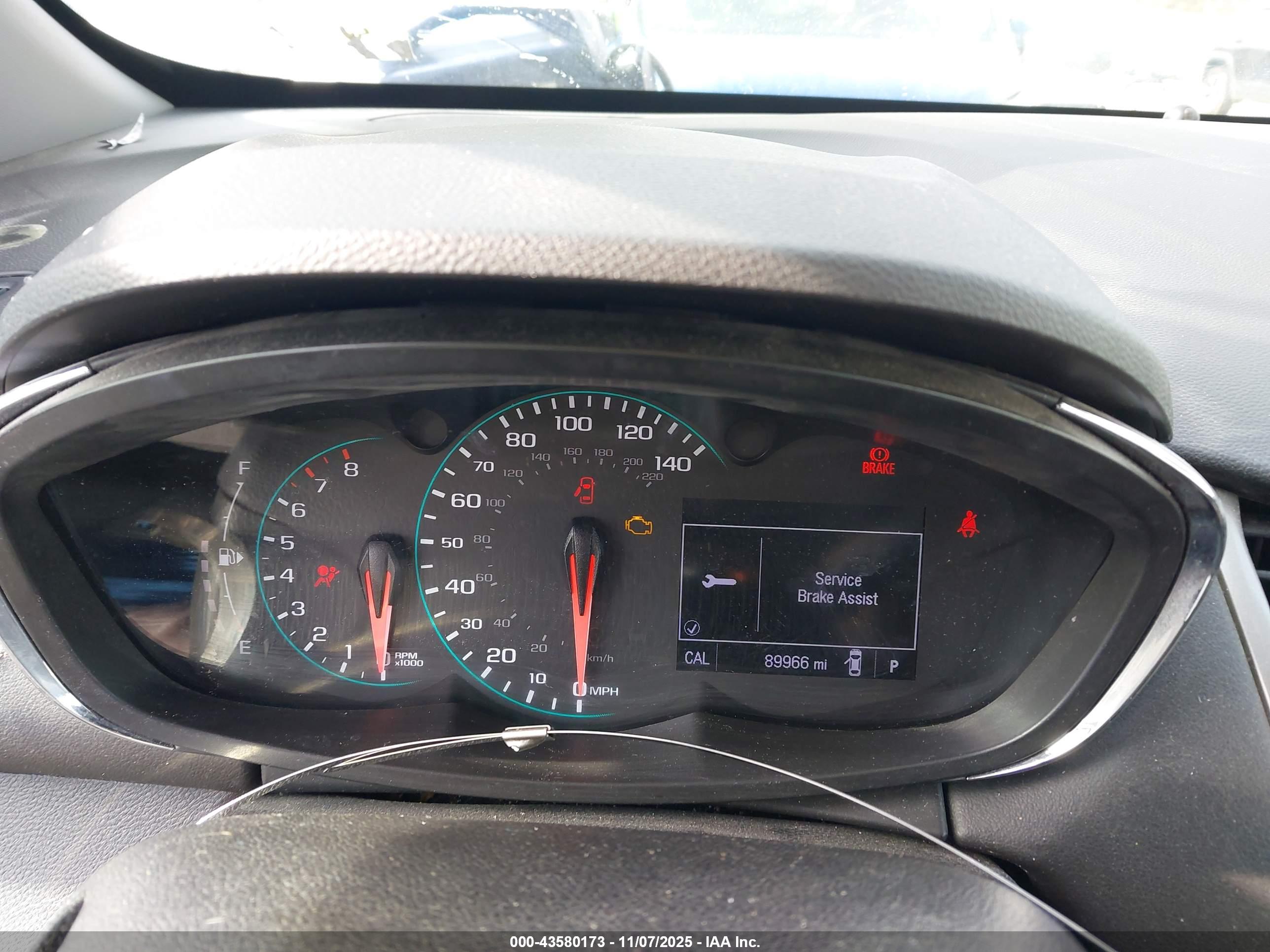 CHEVROLET TRAX image 7