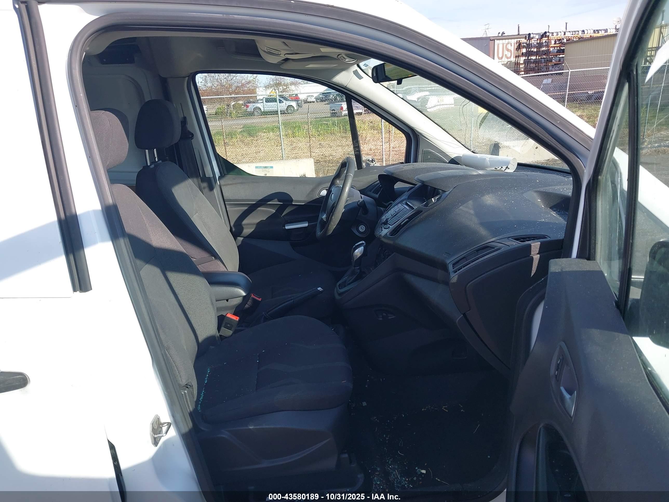 FORD TRANSIT image 5
