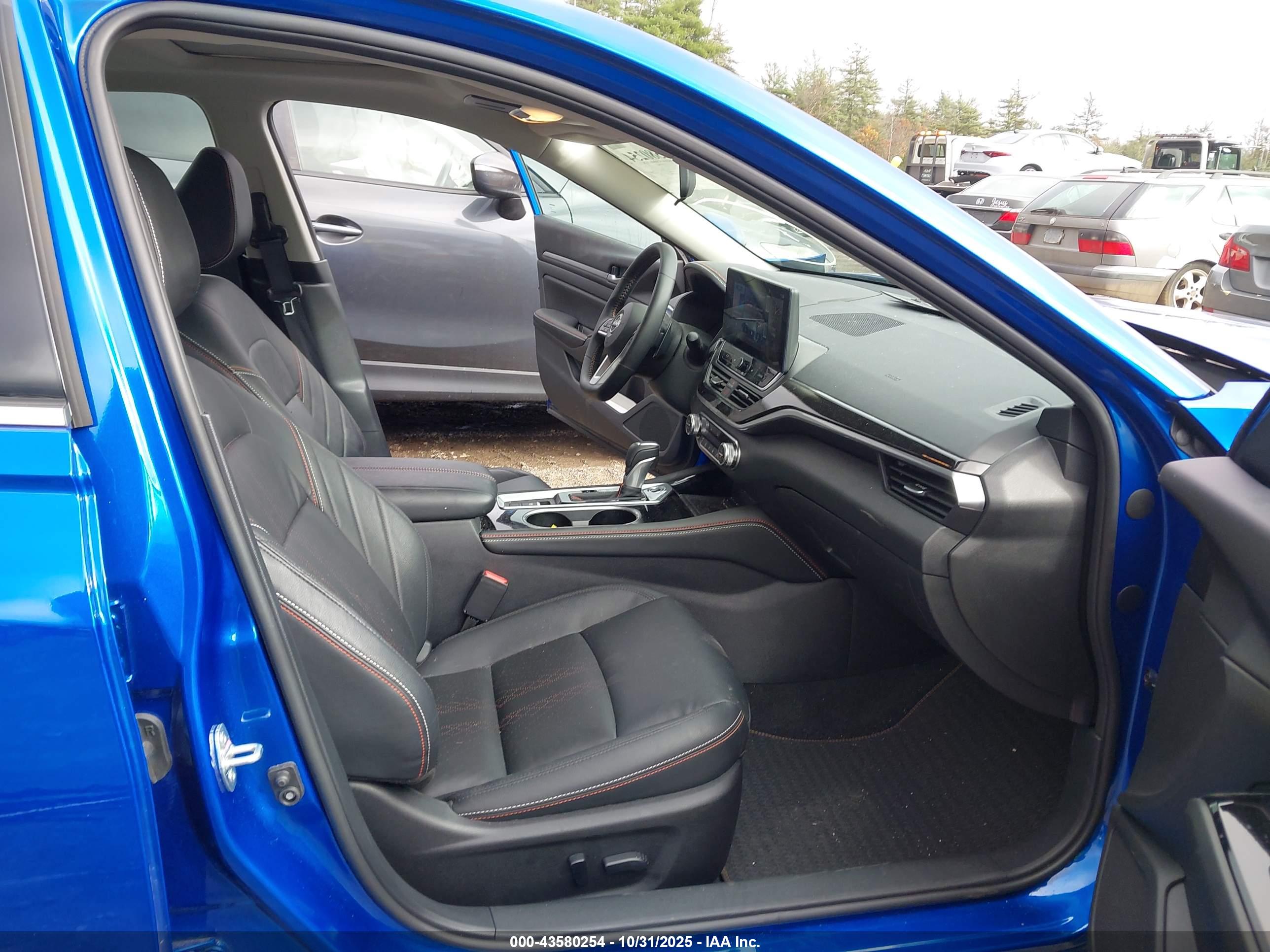 NISSAN ALTIMA image 5