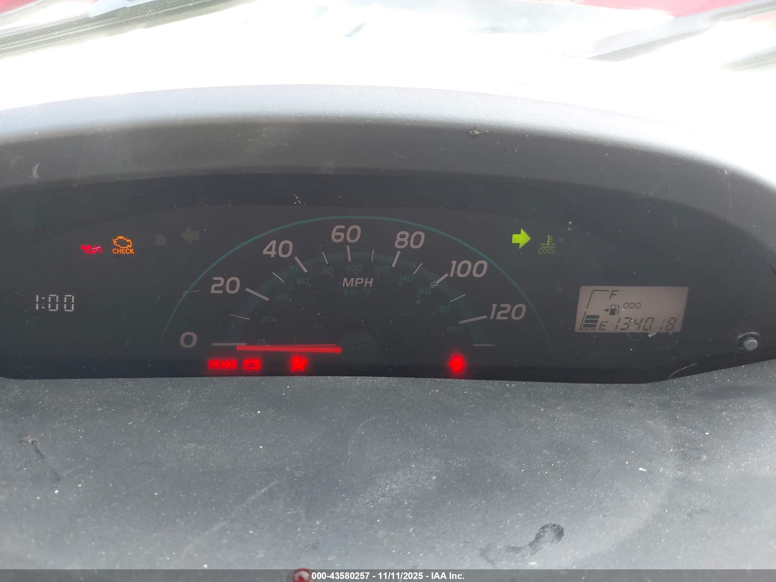 TOYOTA YARIS image 7