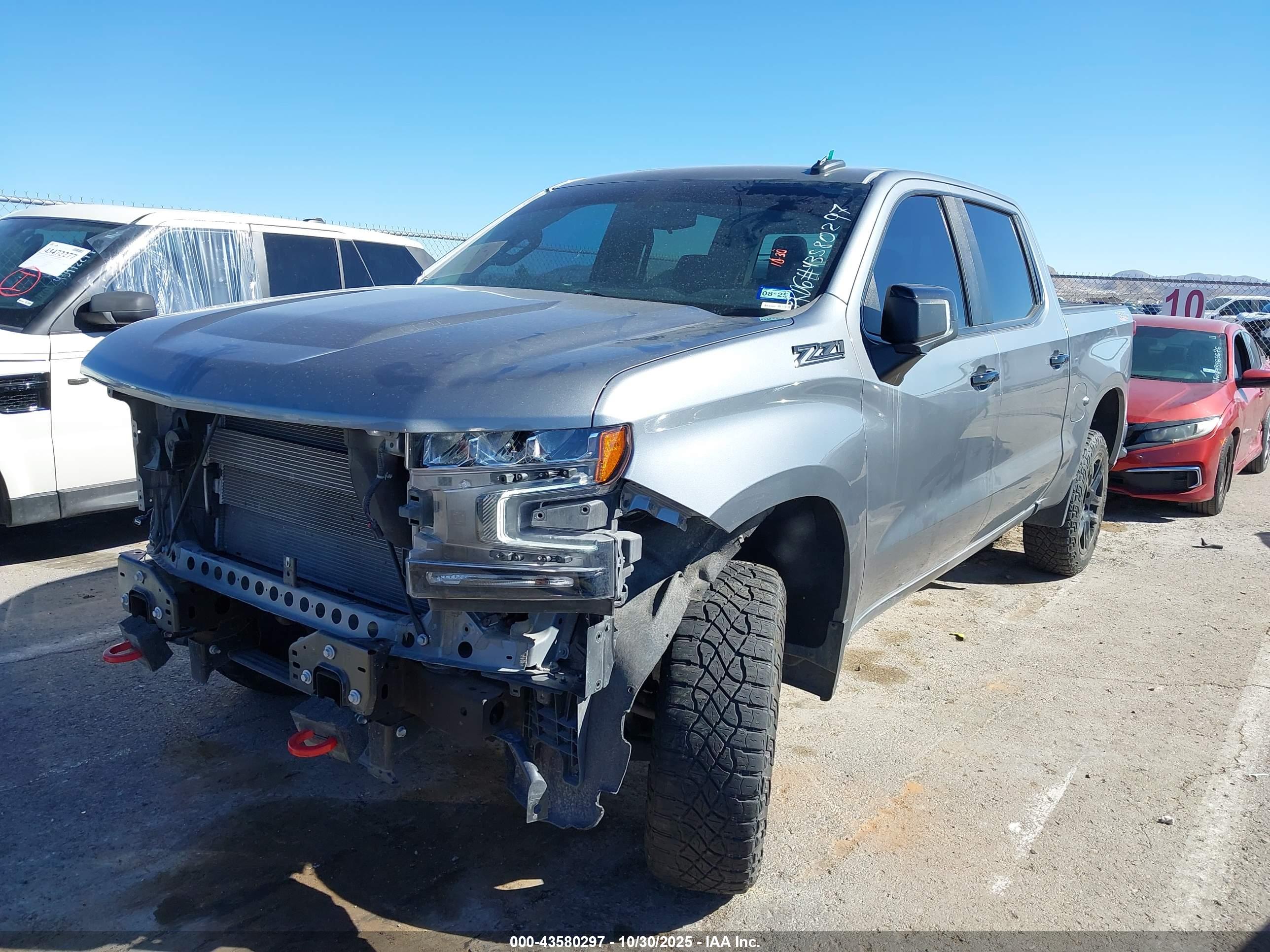 CHEVROLET SILVERADO image 2