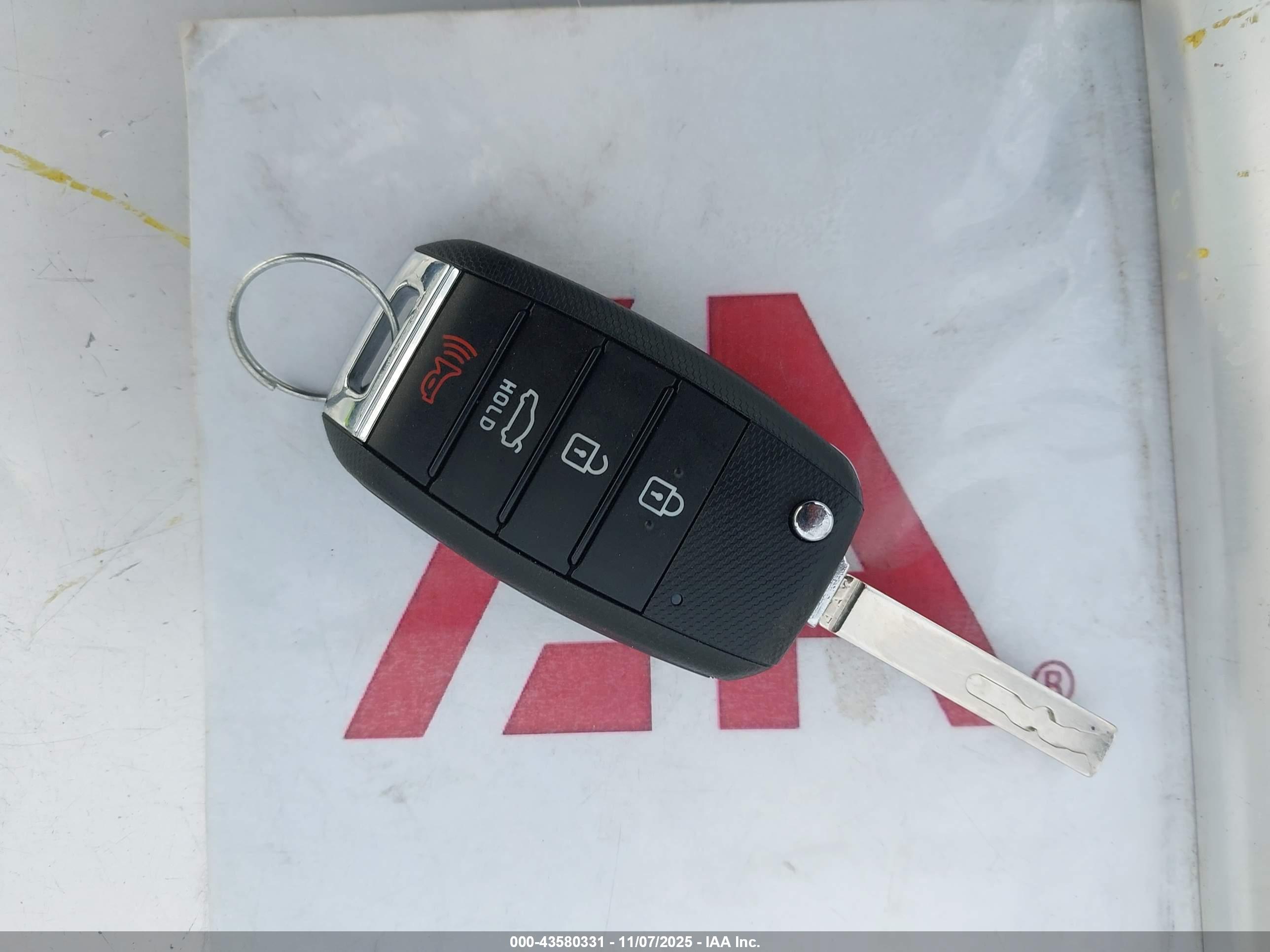 KIA OPTIMA image 11