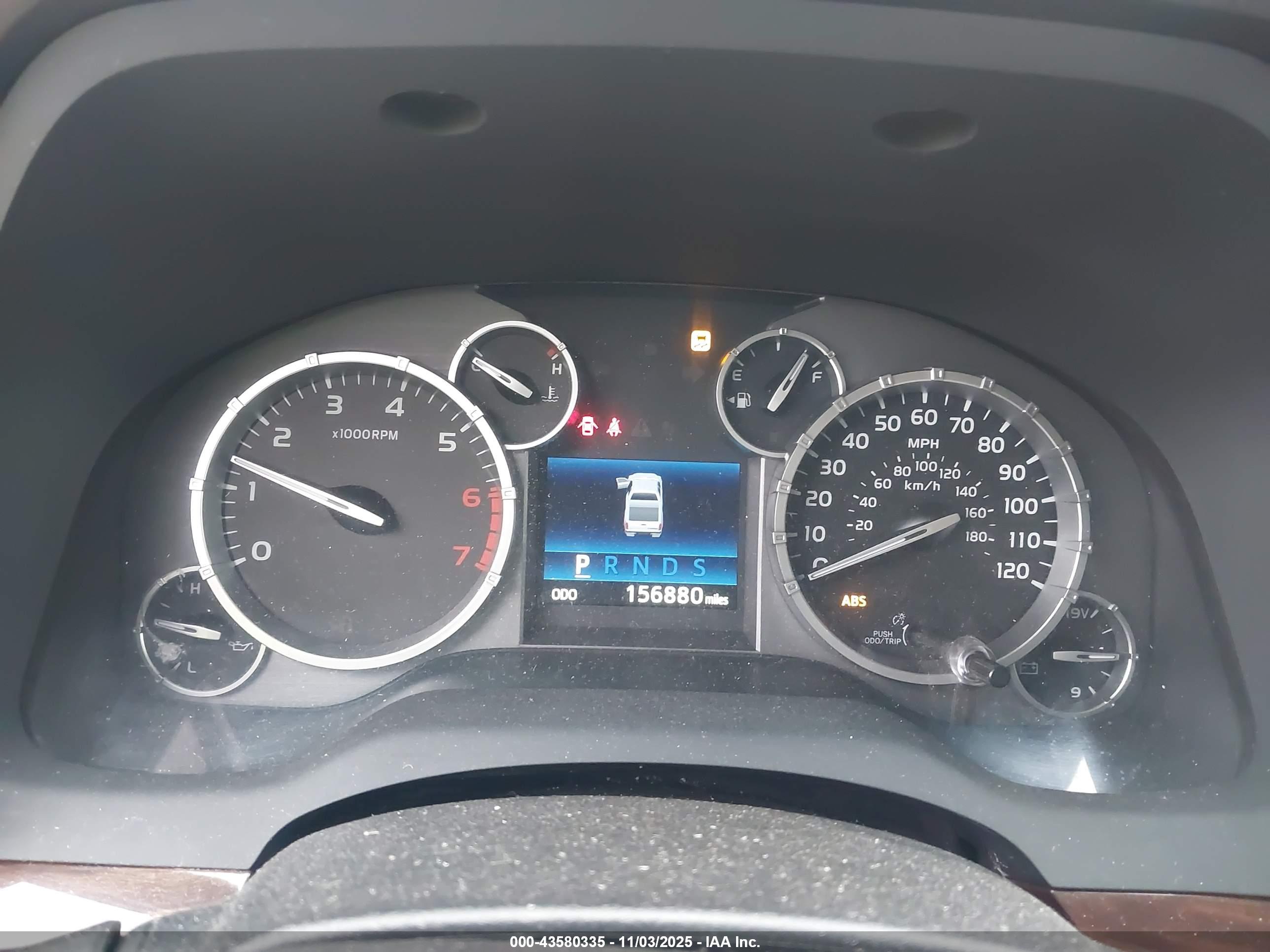 TOYOTA TUNDRA image 7