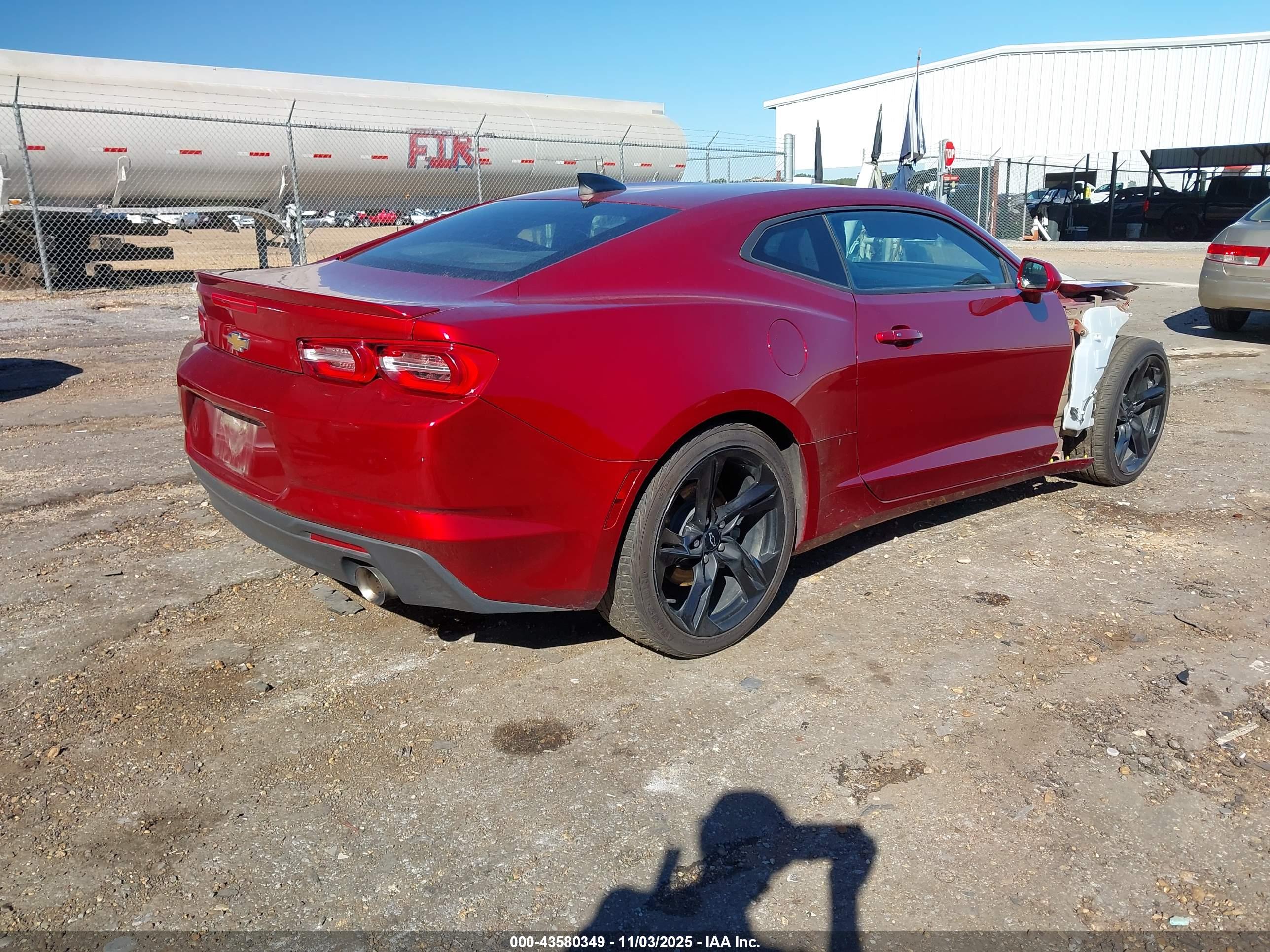 CHEVROLET CAMARO image 4