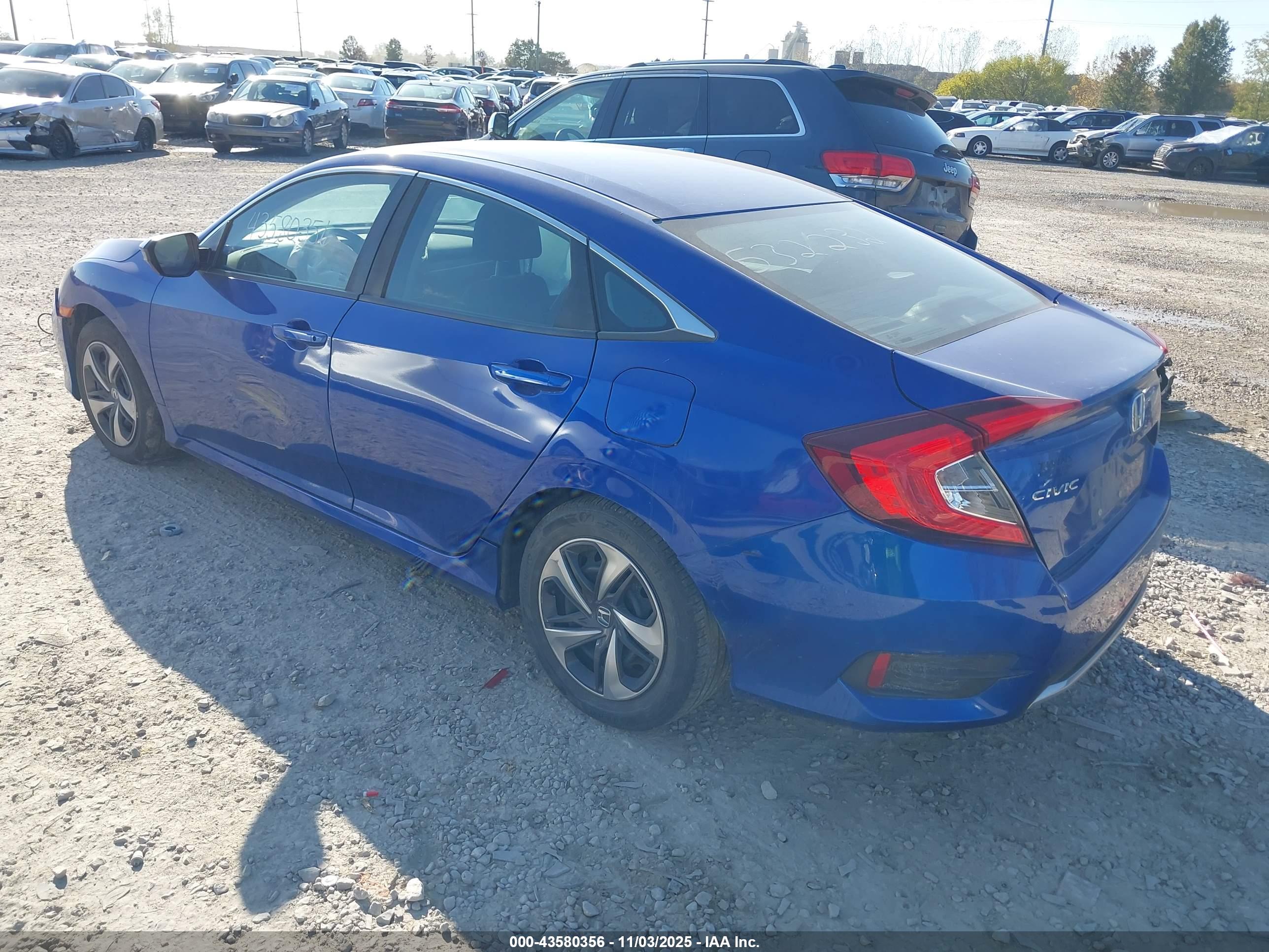 HONDA CIVIC image 3