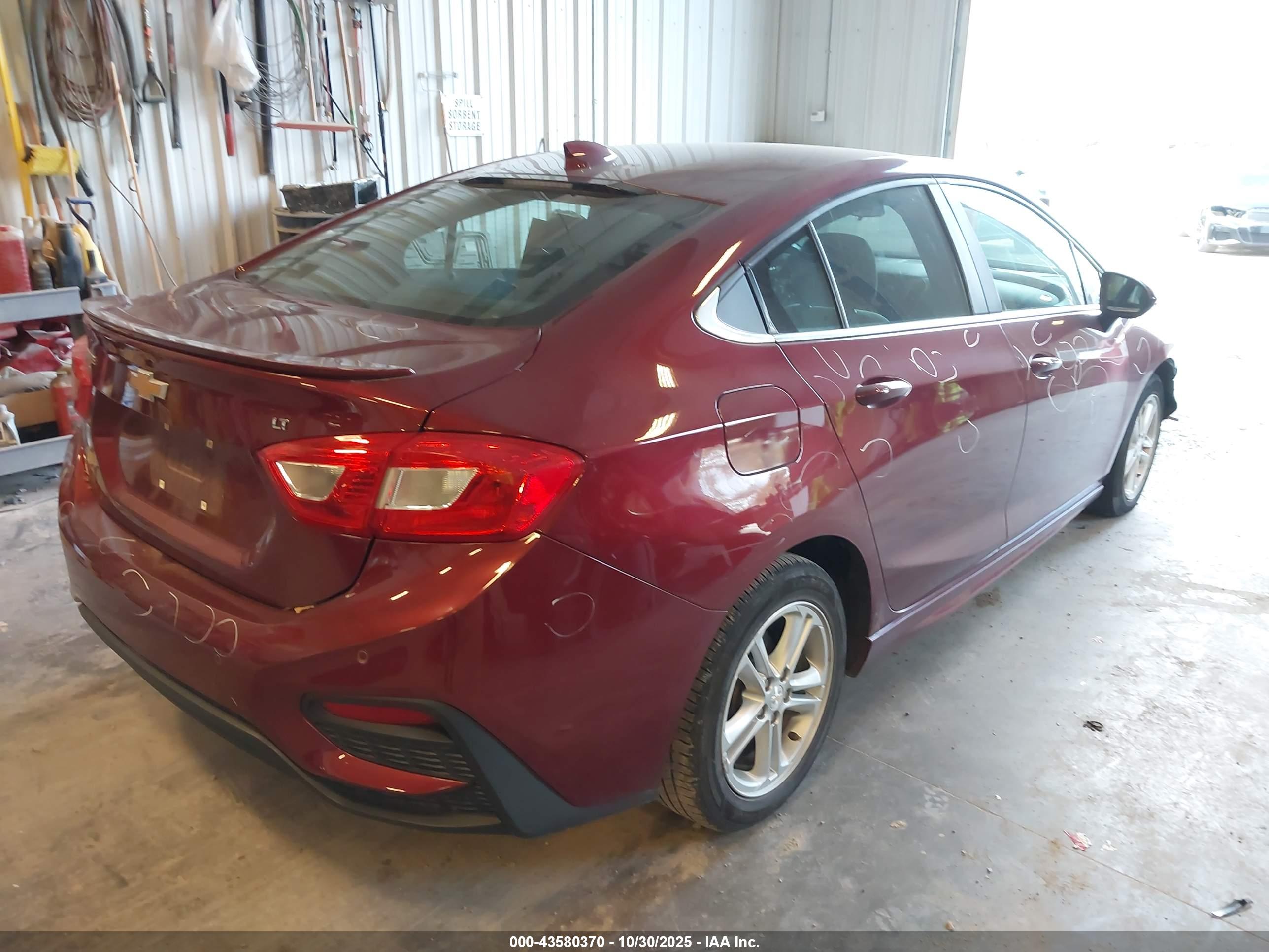 CHEVROLET CRUZE image 4