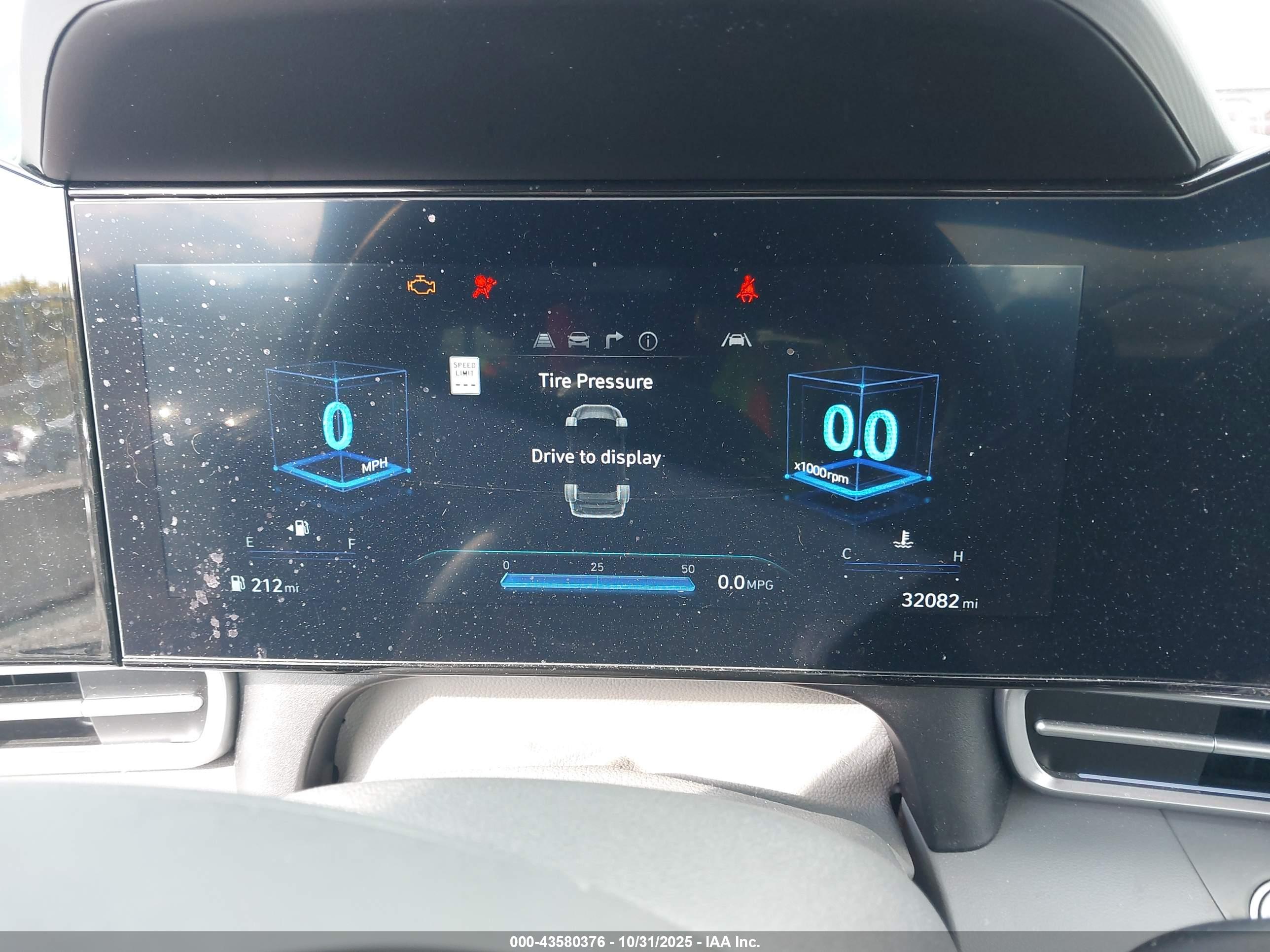 HYUNDAI ELANTRA image 7