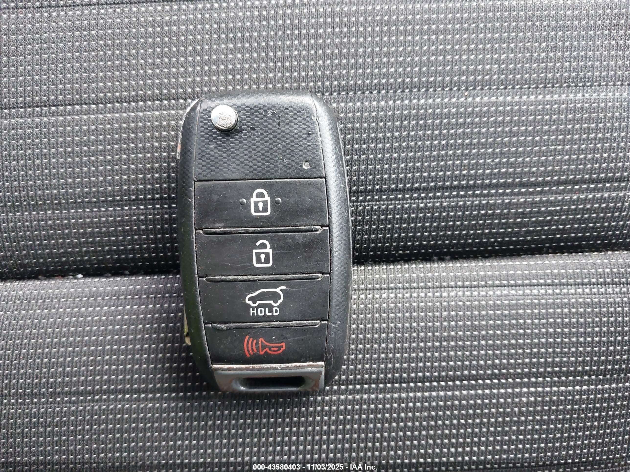 KIA SPORTAGE image 11