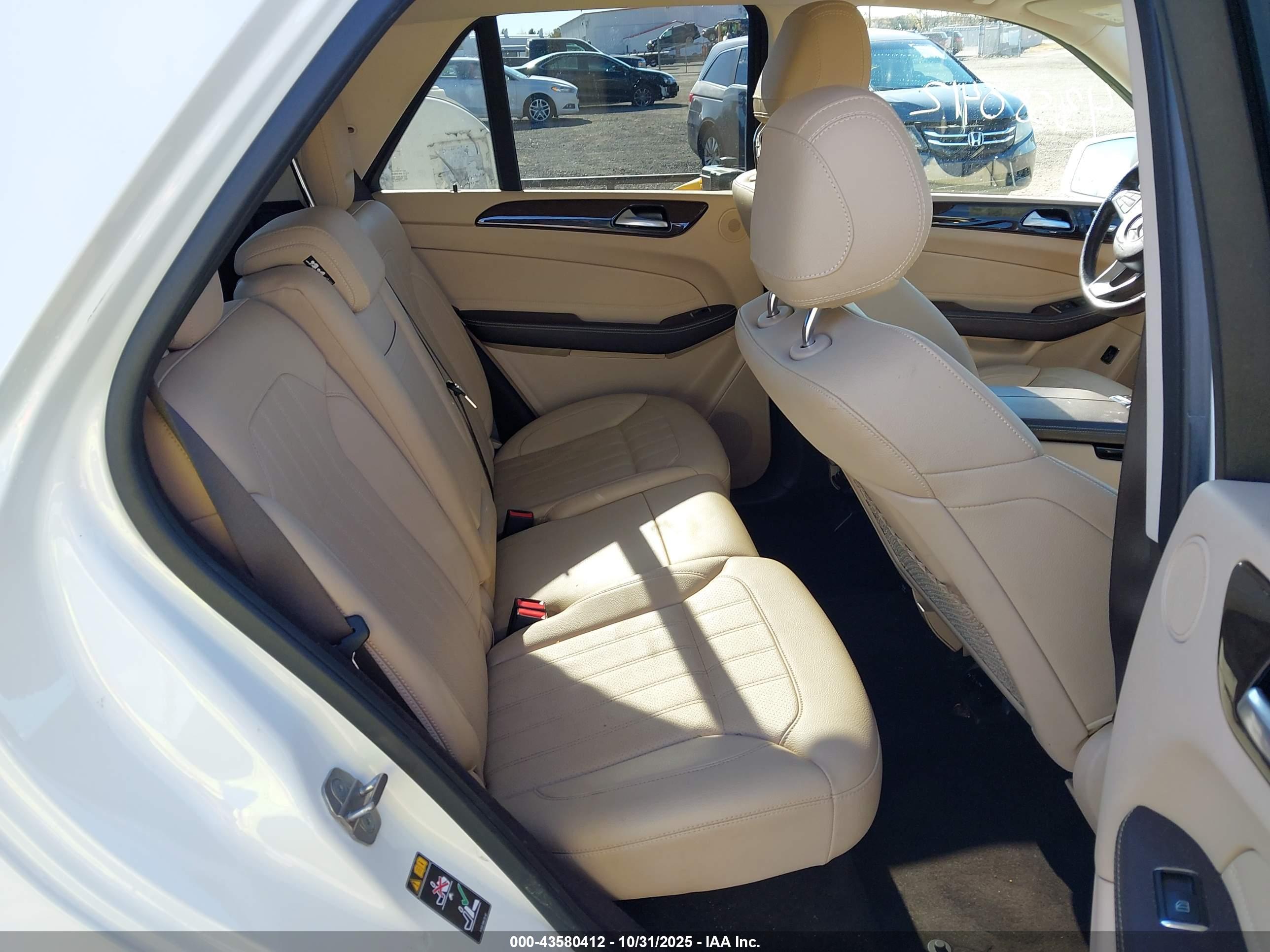 MERCEDES-BENZ GLE image 8