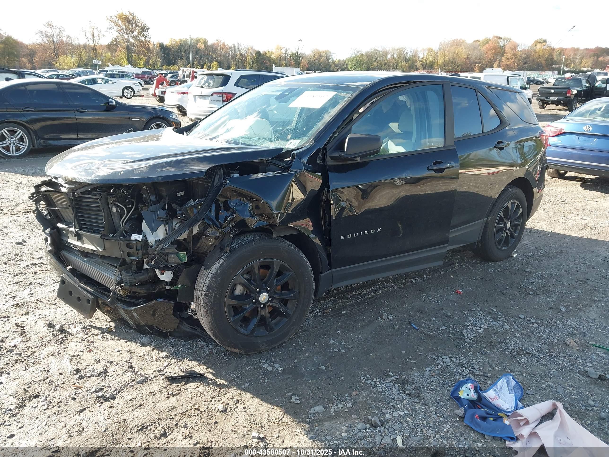 CHEVROLET EQUINOX image 2