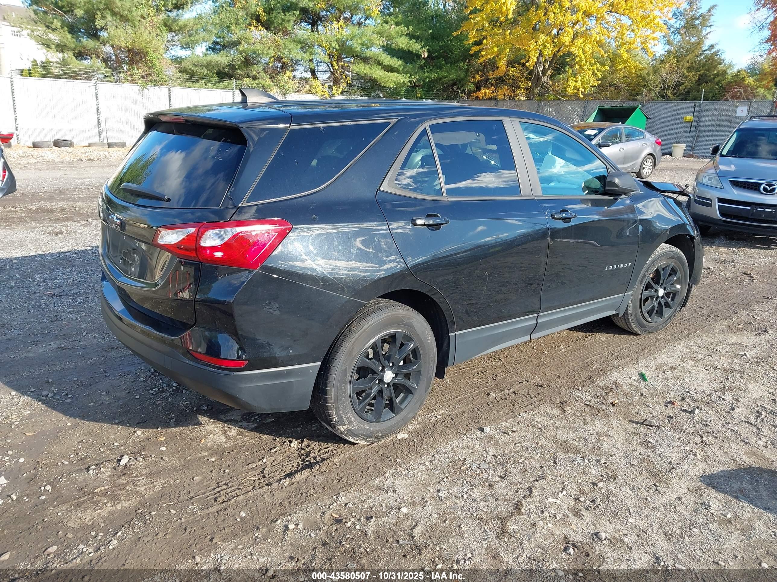 CHEVROLET EQUINOX image 4