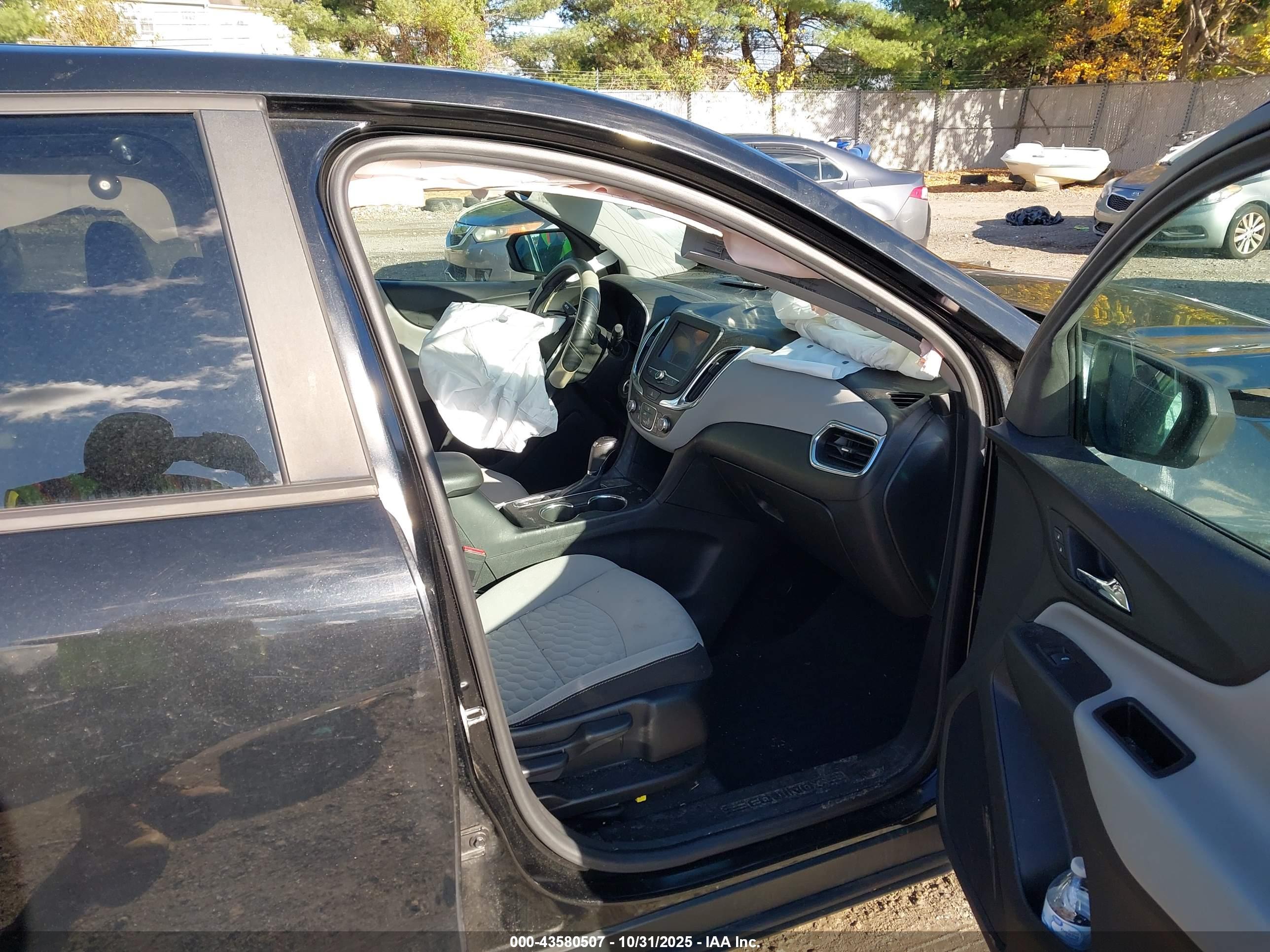 CHEVROLET EQUINOX image 5
