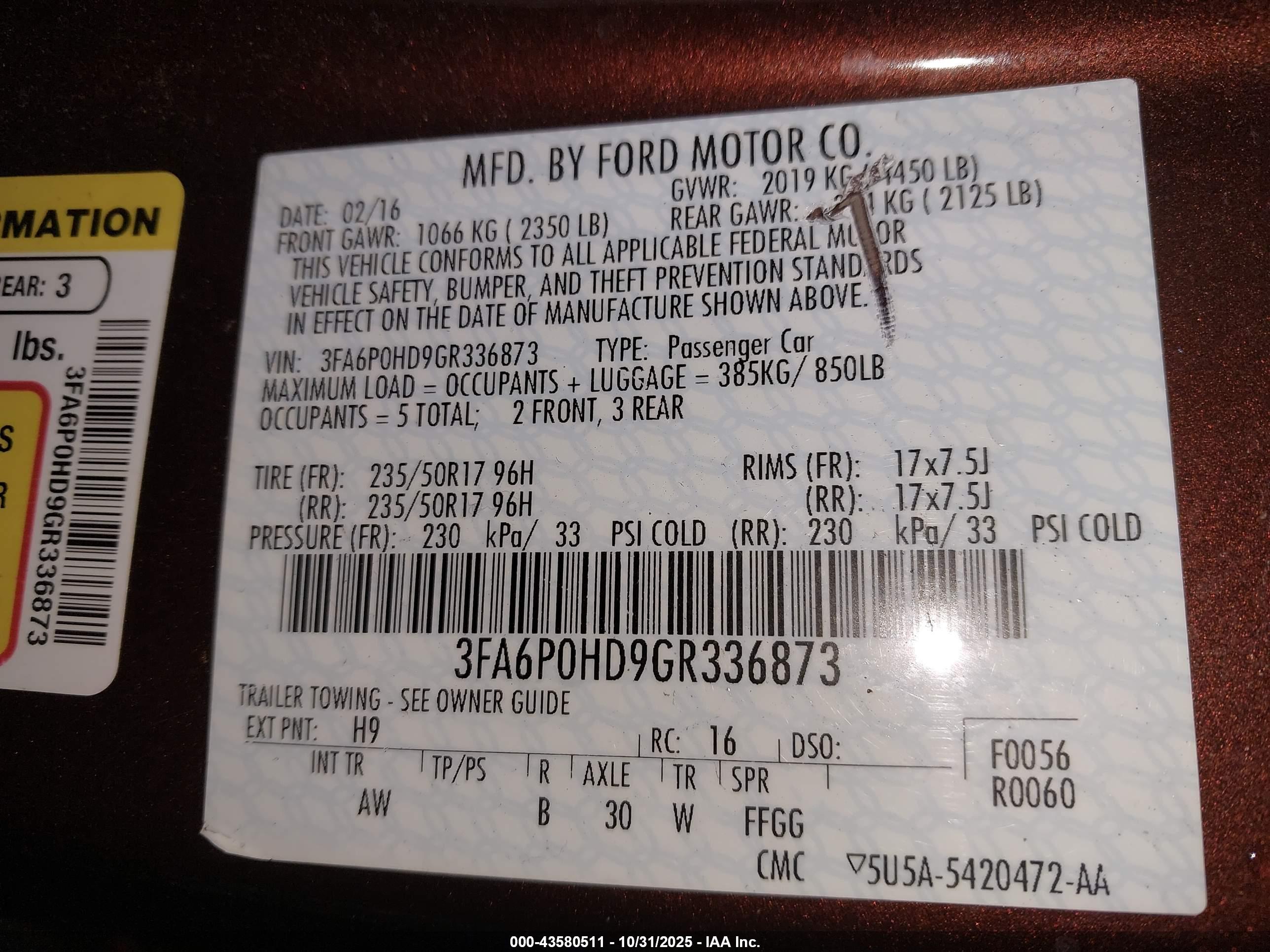 FORD FUSION image 9