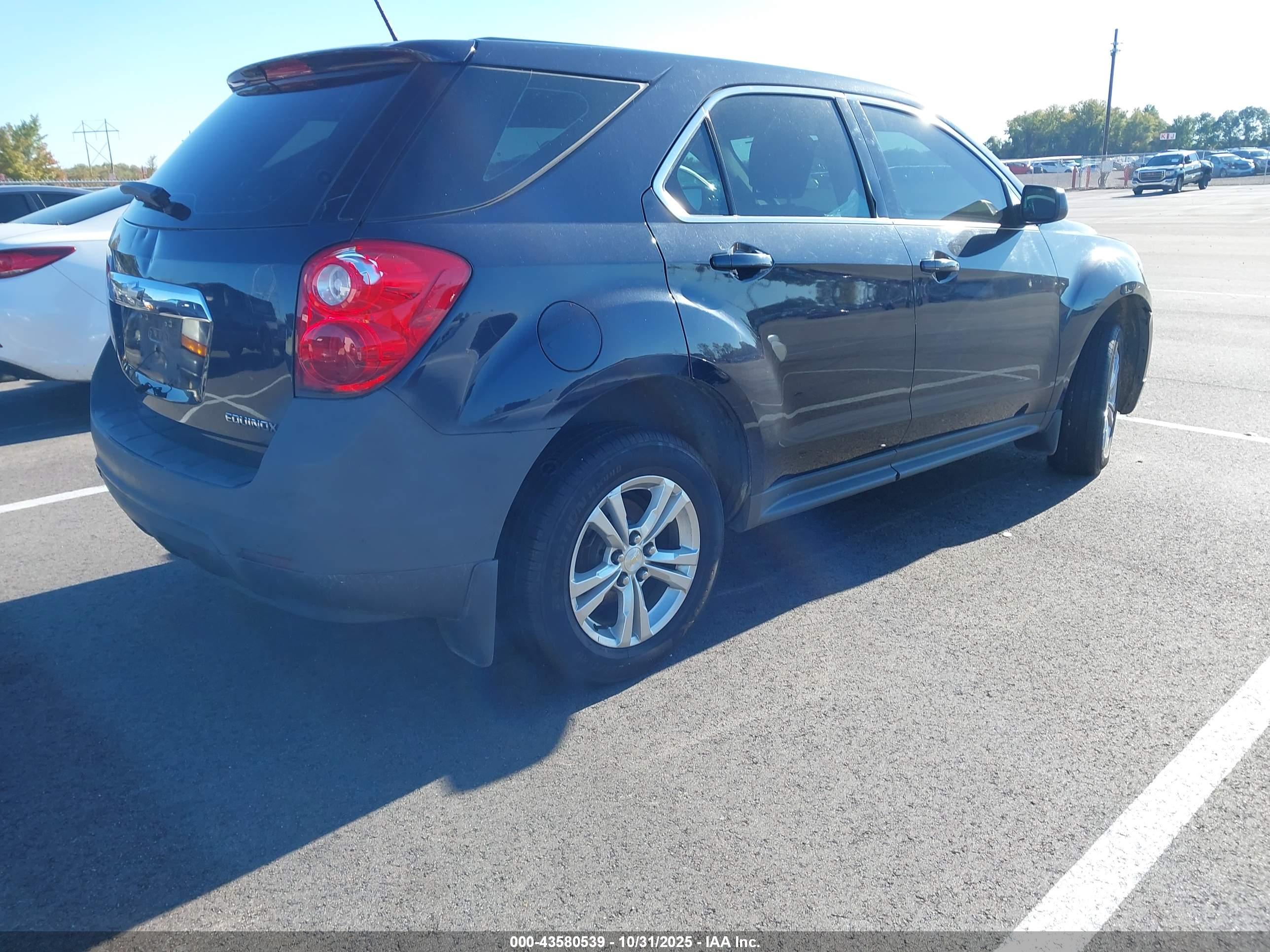 CHEVROLET EQUINOX image 4