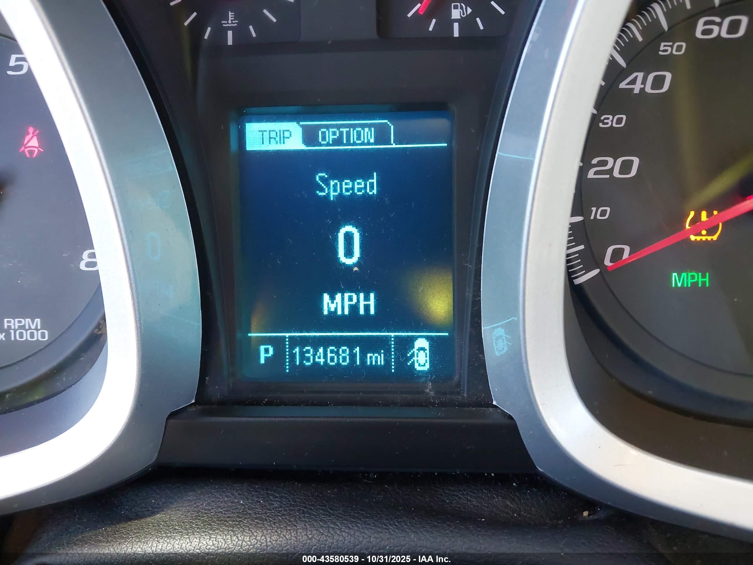 CHEVROLET EQUINOX image 7