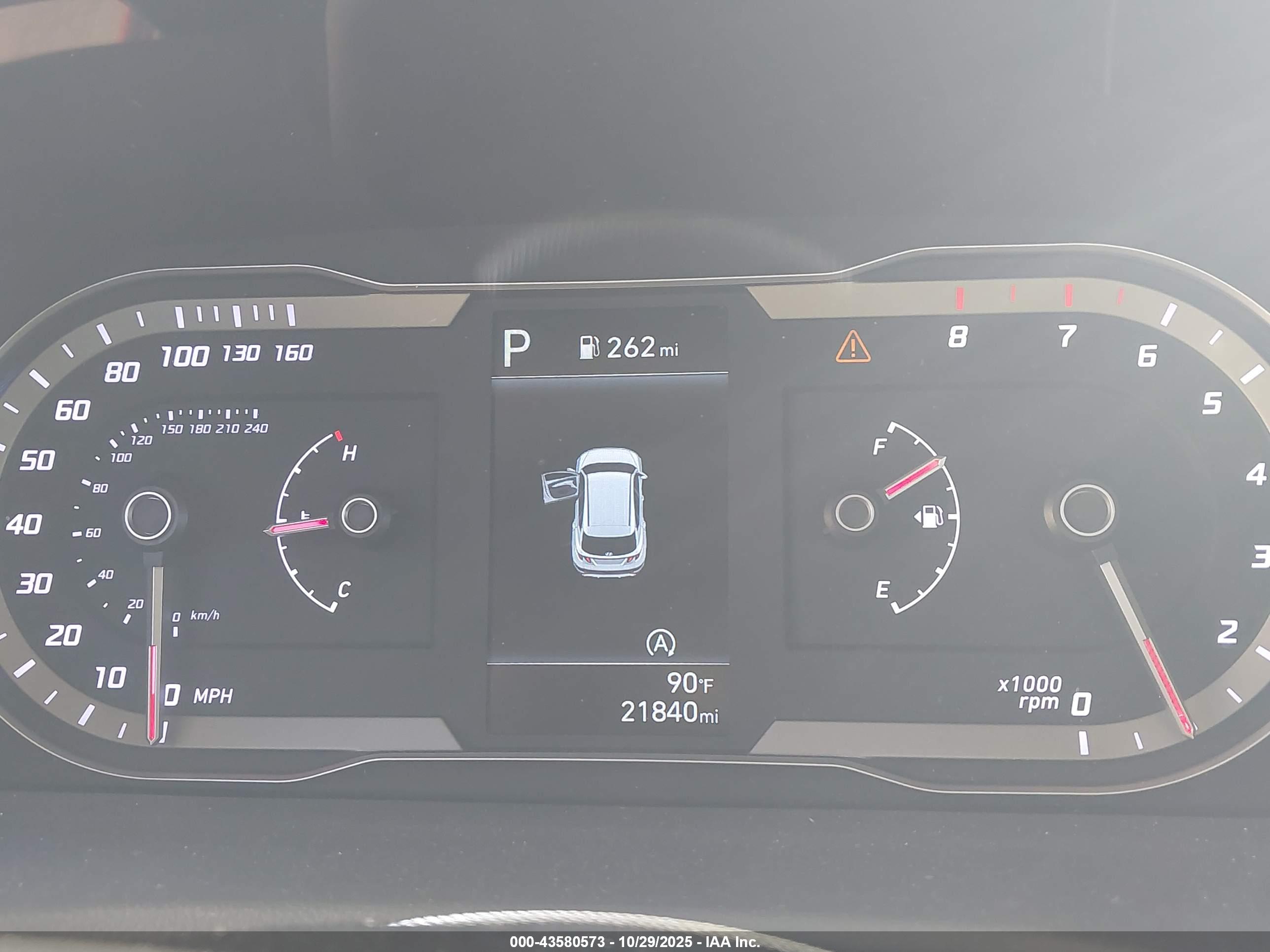 HYUNDAI TUCSON image 7