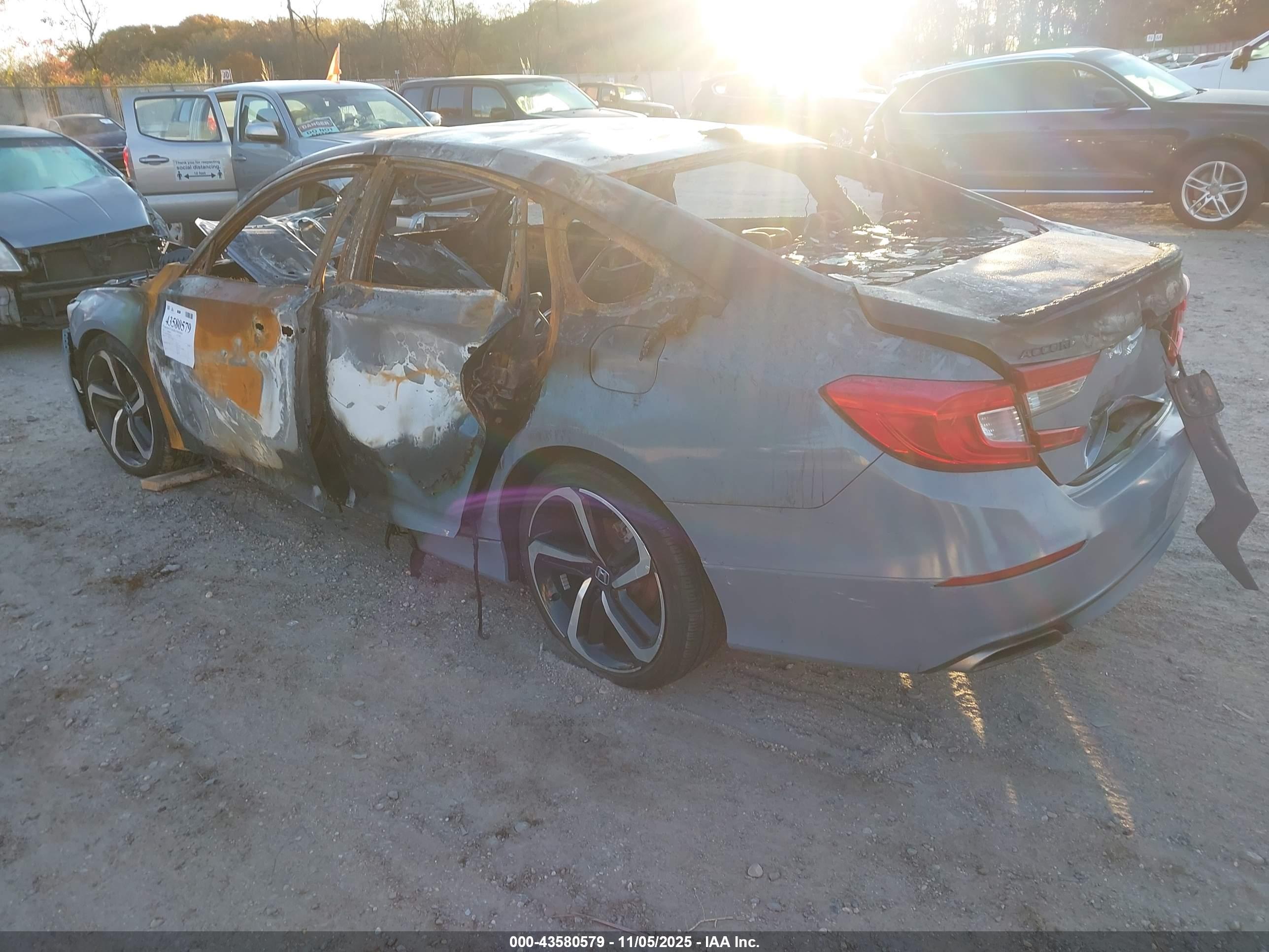 HONDA ACCORD image 3