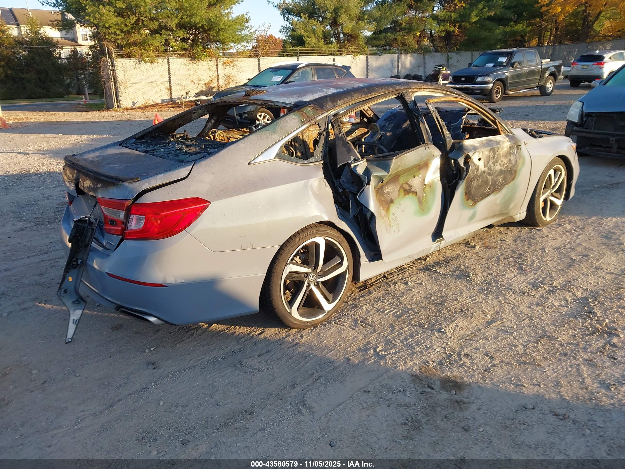 HONDA ACCORD image 4