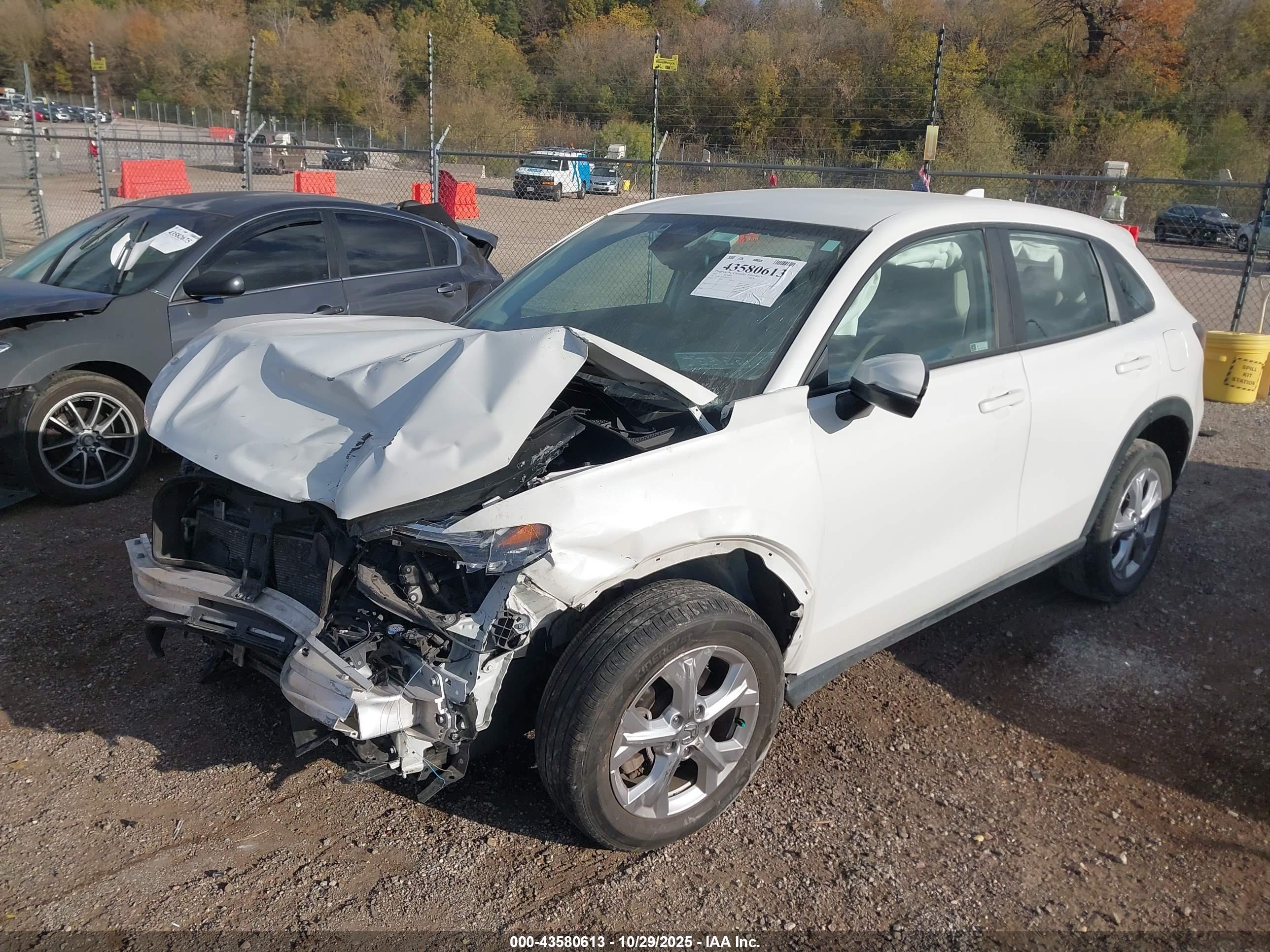 HONDA HR-V image 2