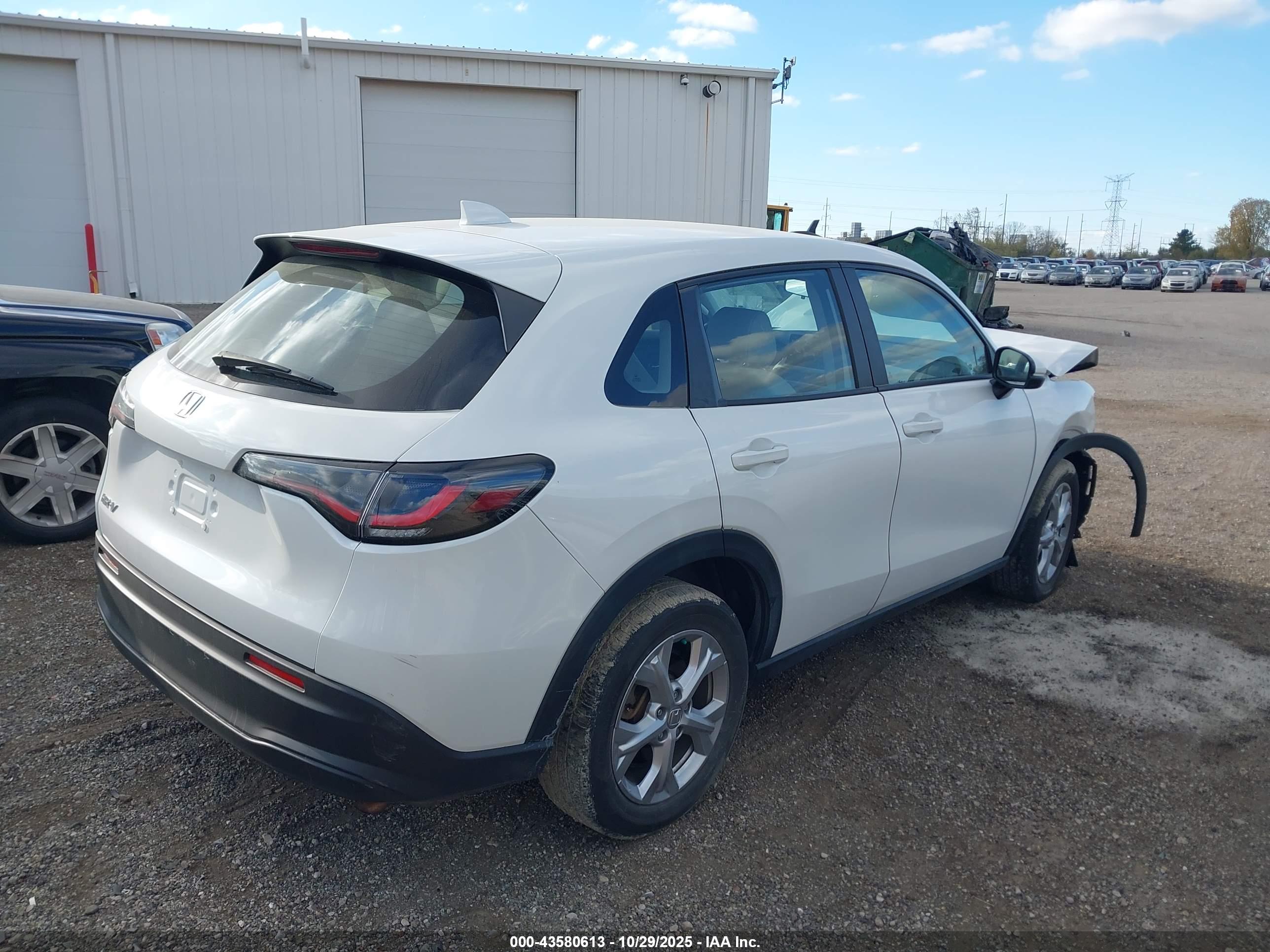 HONDA HR-V image 4