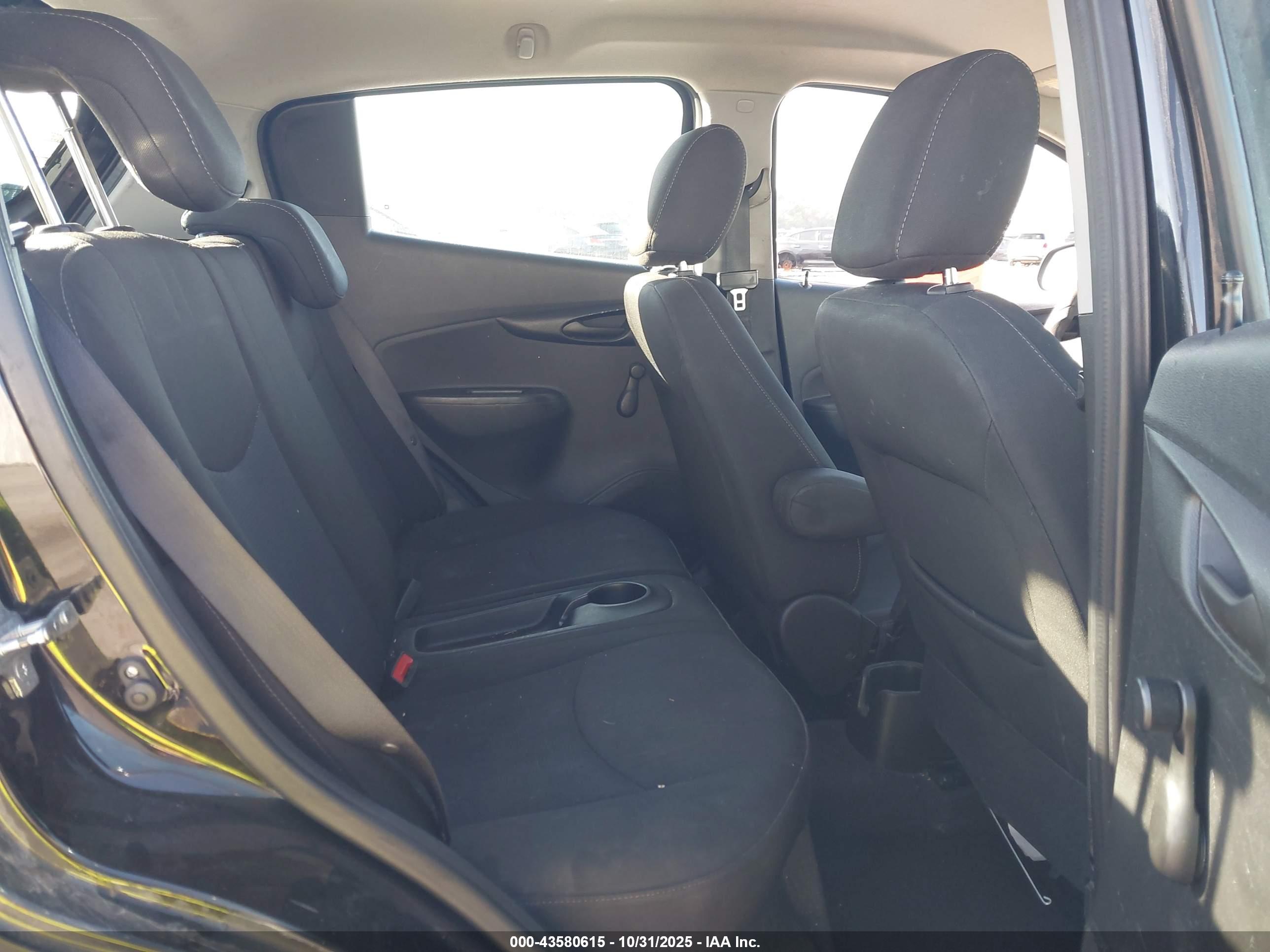 CHEVROLET SPARK image 8