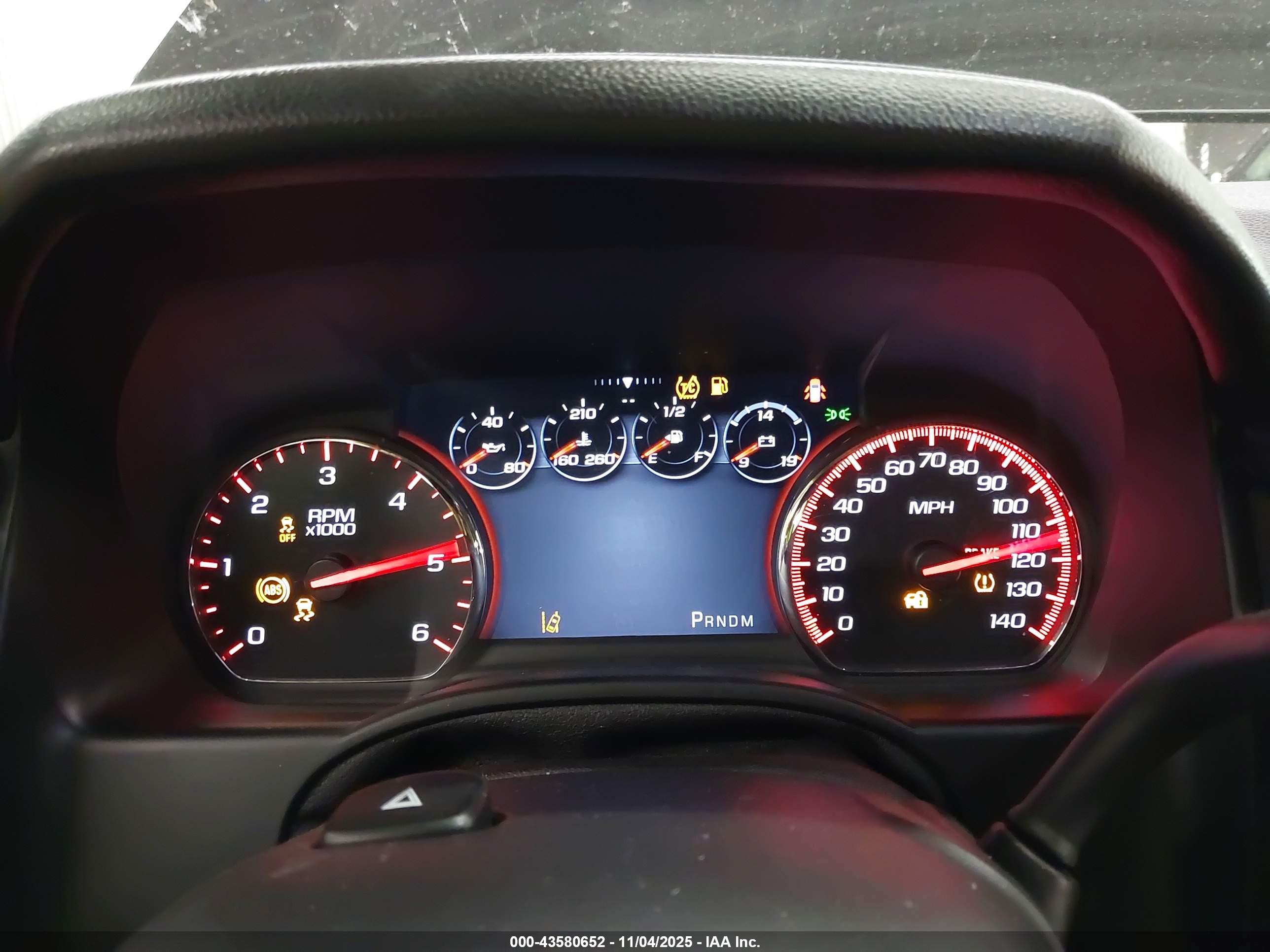 GMC YUKON image 7