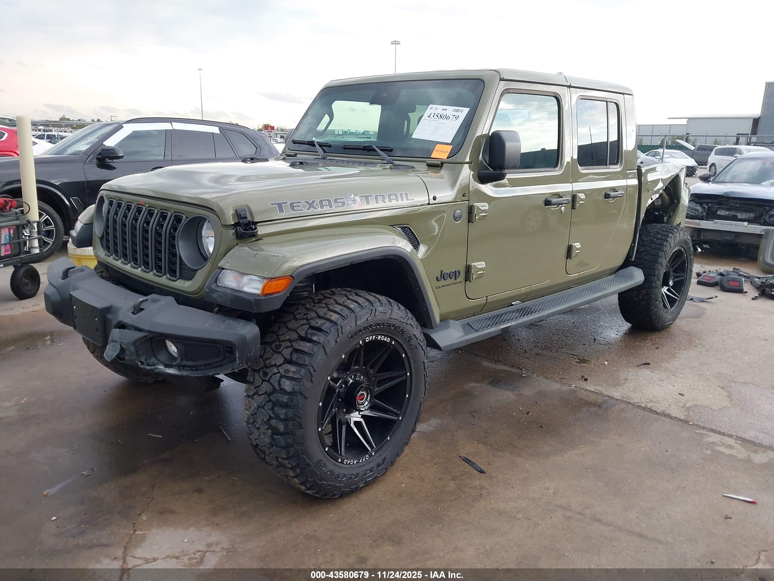 JEEP GLADIATOR image 2