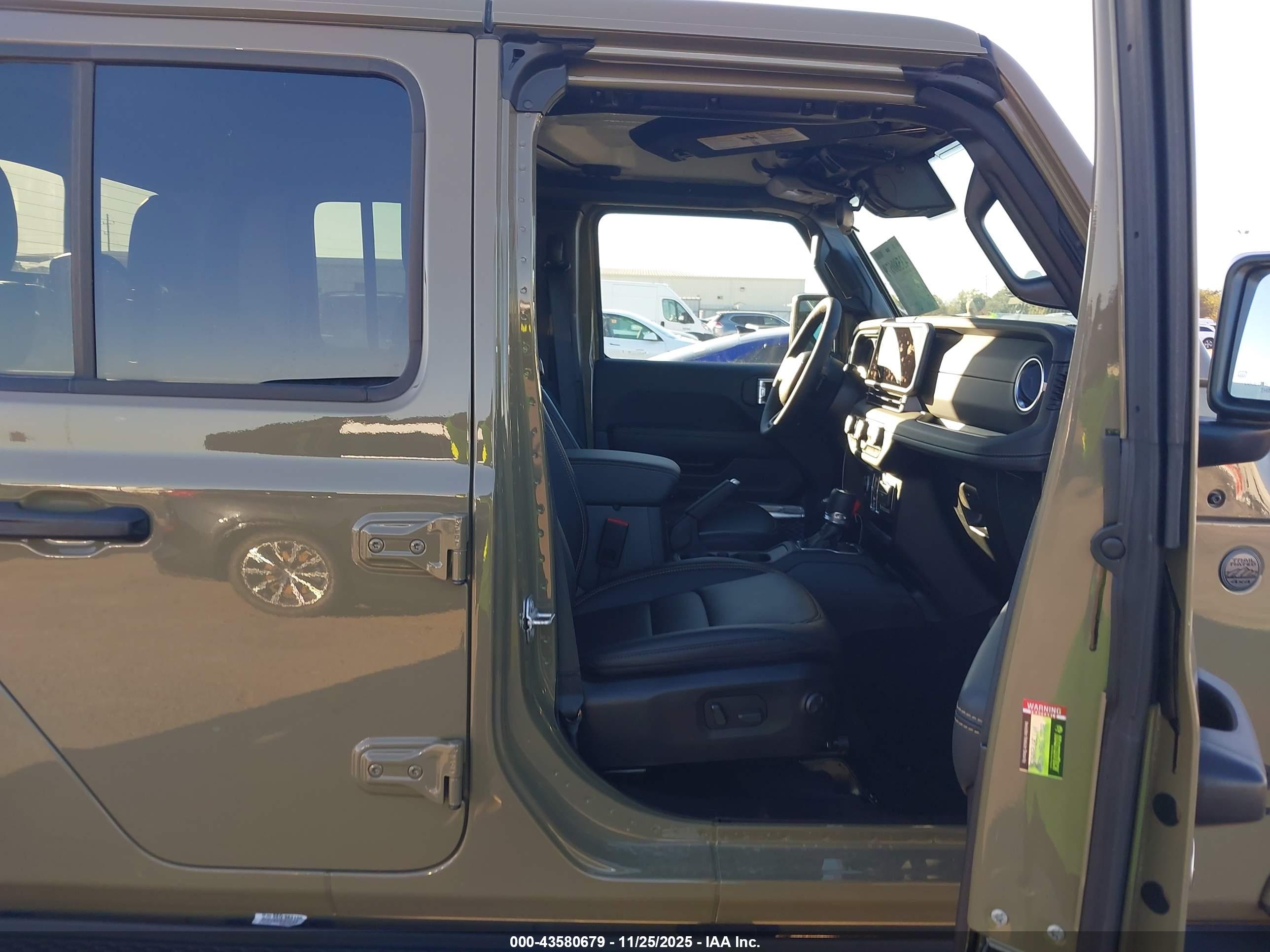 JEEP GLADIATOR image 5