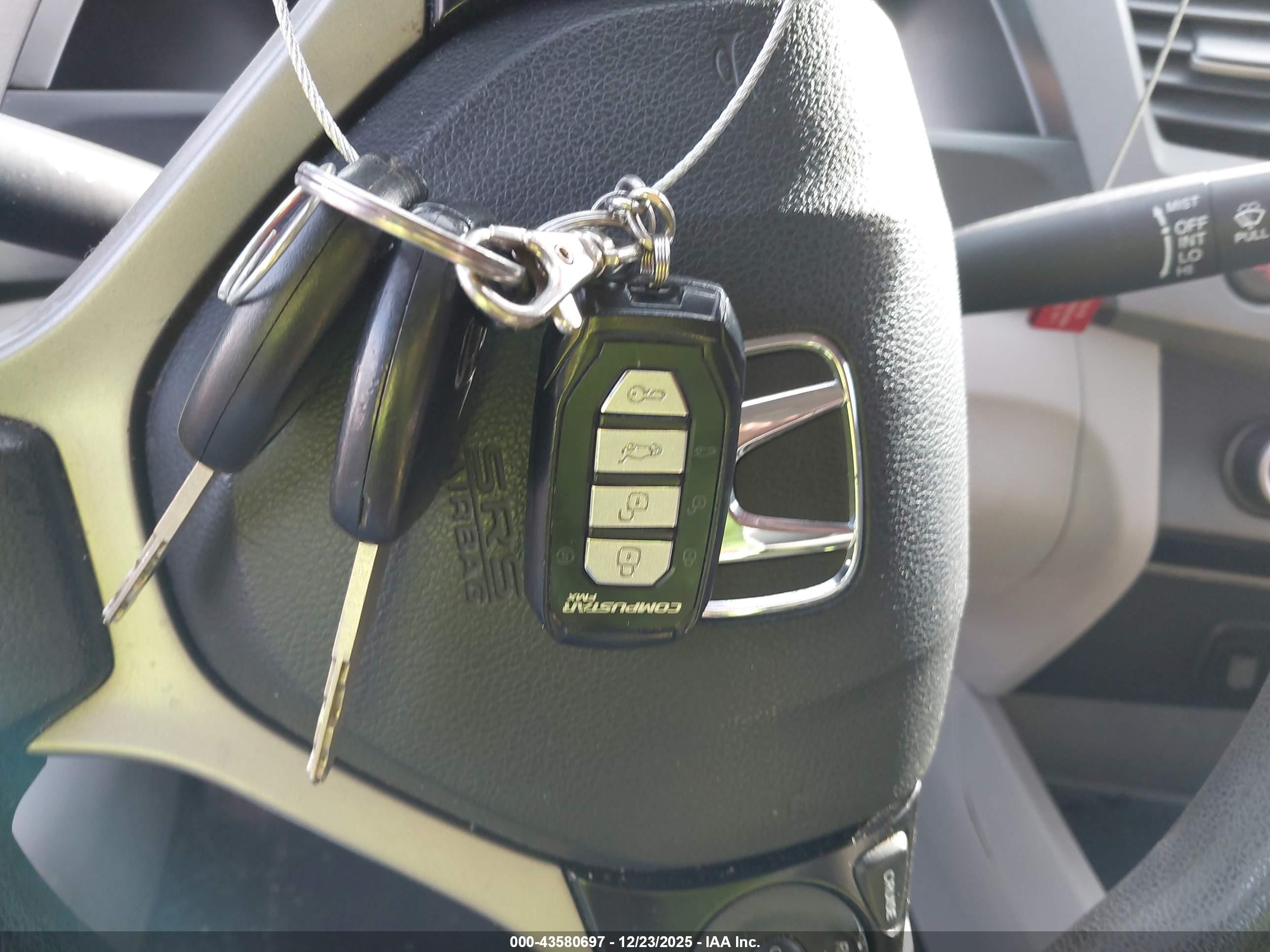 HONDA CIVIC image 11