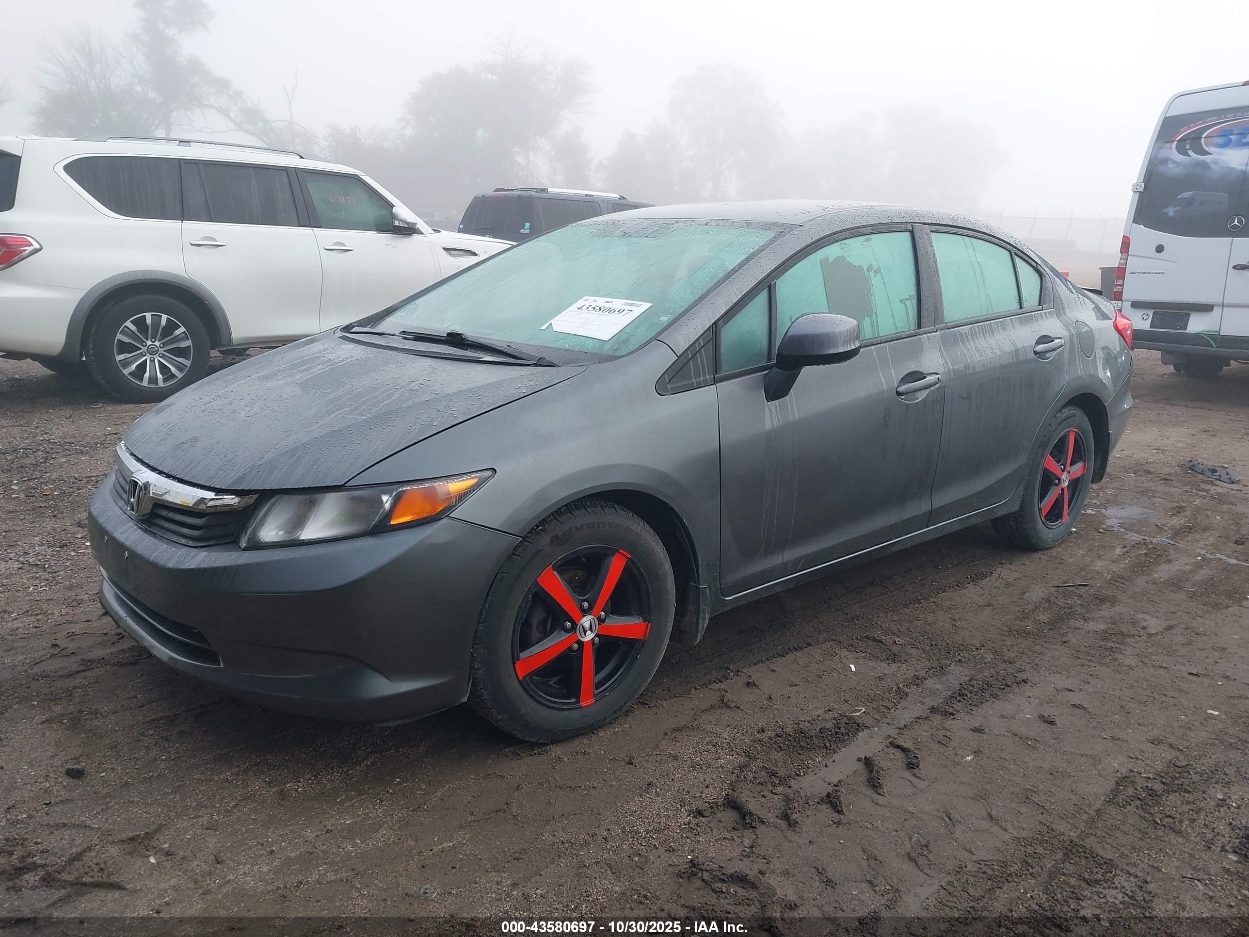 HONDA CIVIC image 2
