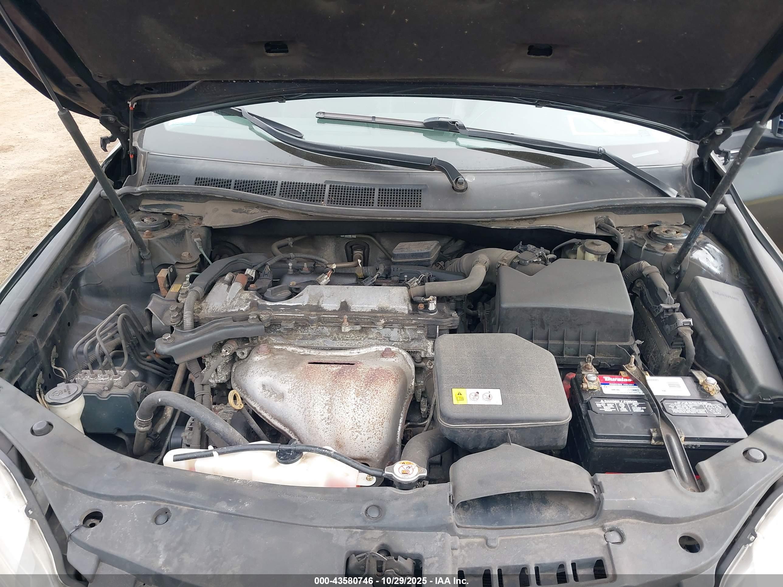 TOYOTA CAMRY image 10