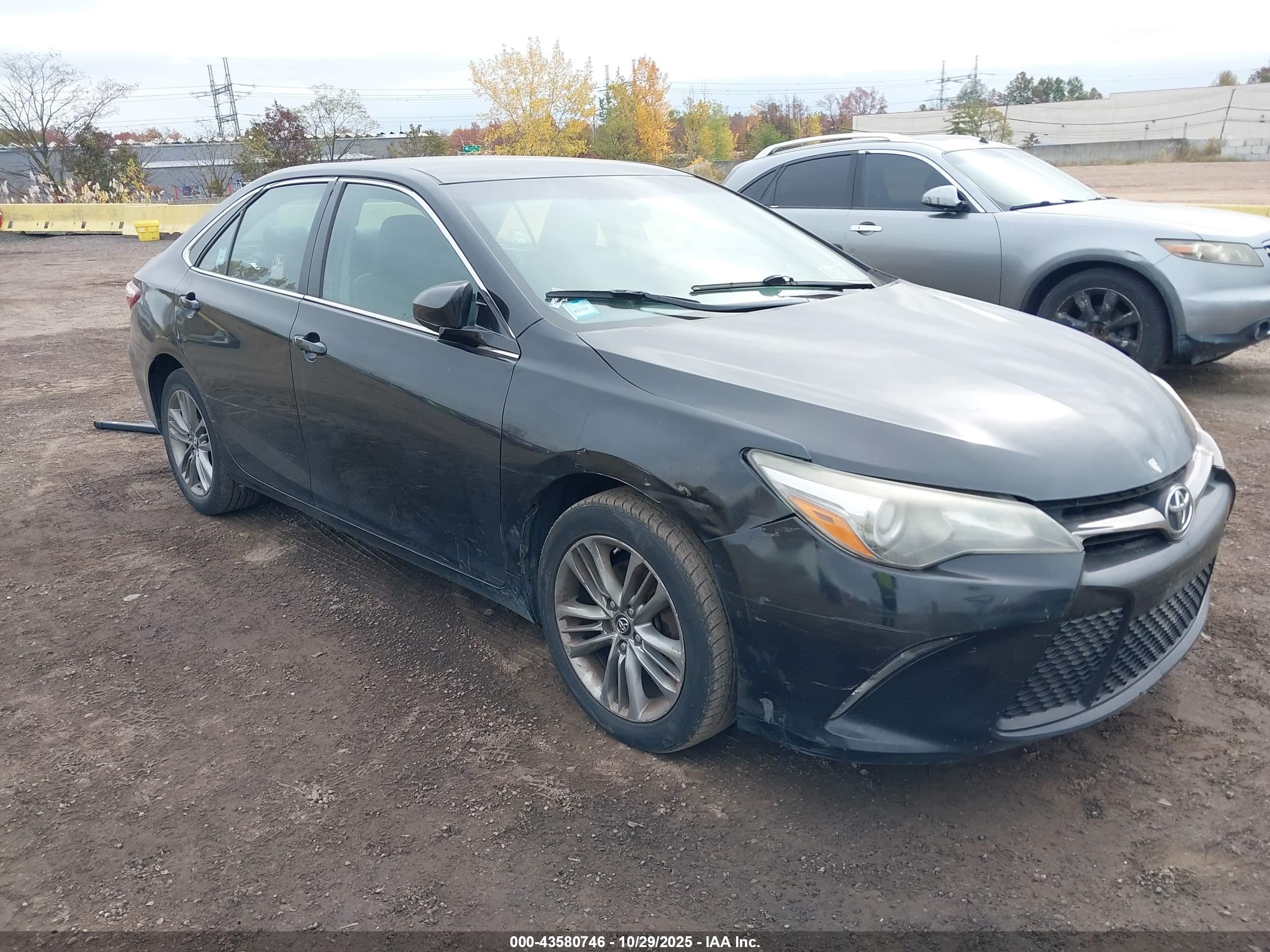 TOYOTA CAMRY image 6