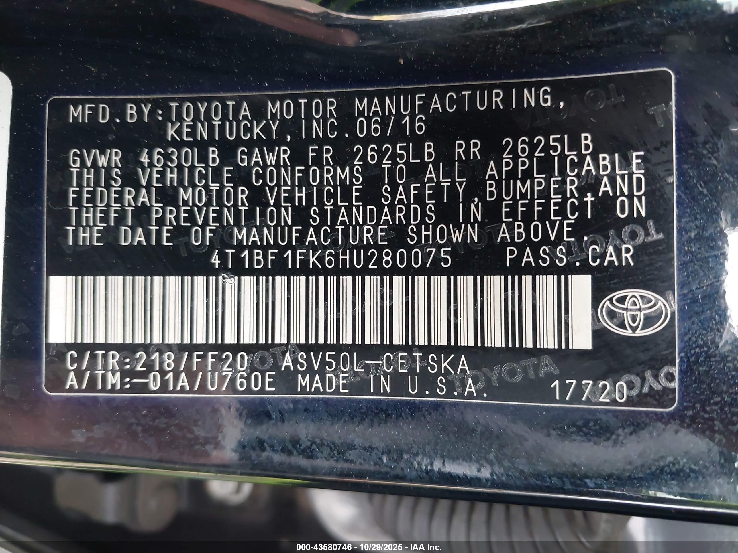 TOYOTA CAMRY image 9