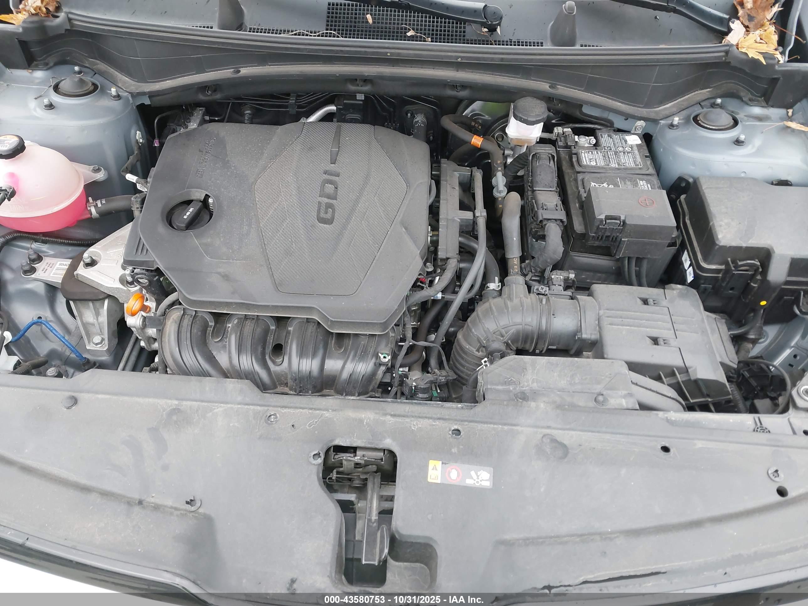 KIA SPORTAGE image 10