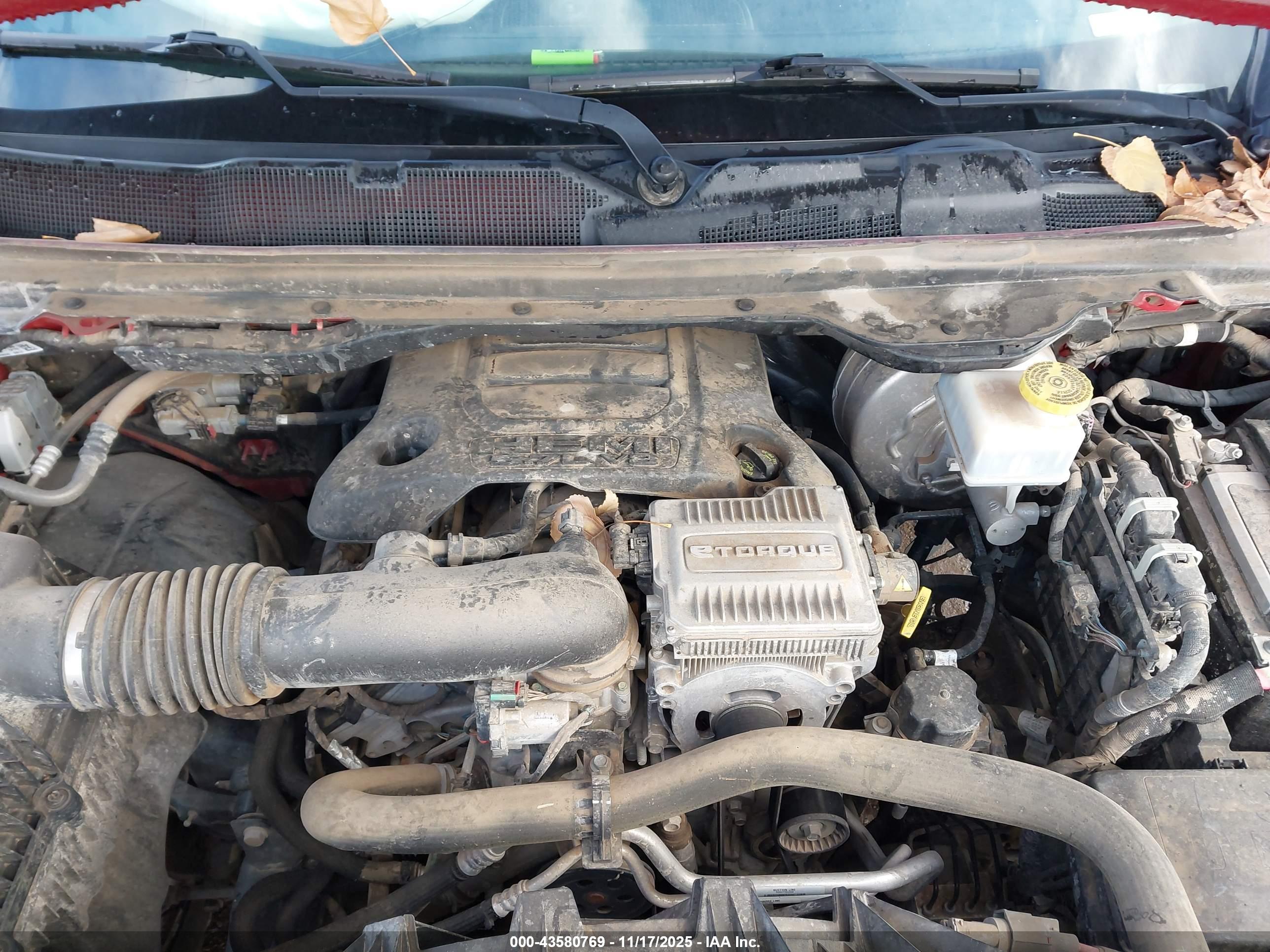 RAM 1500 image 10