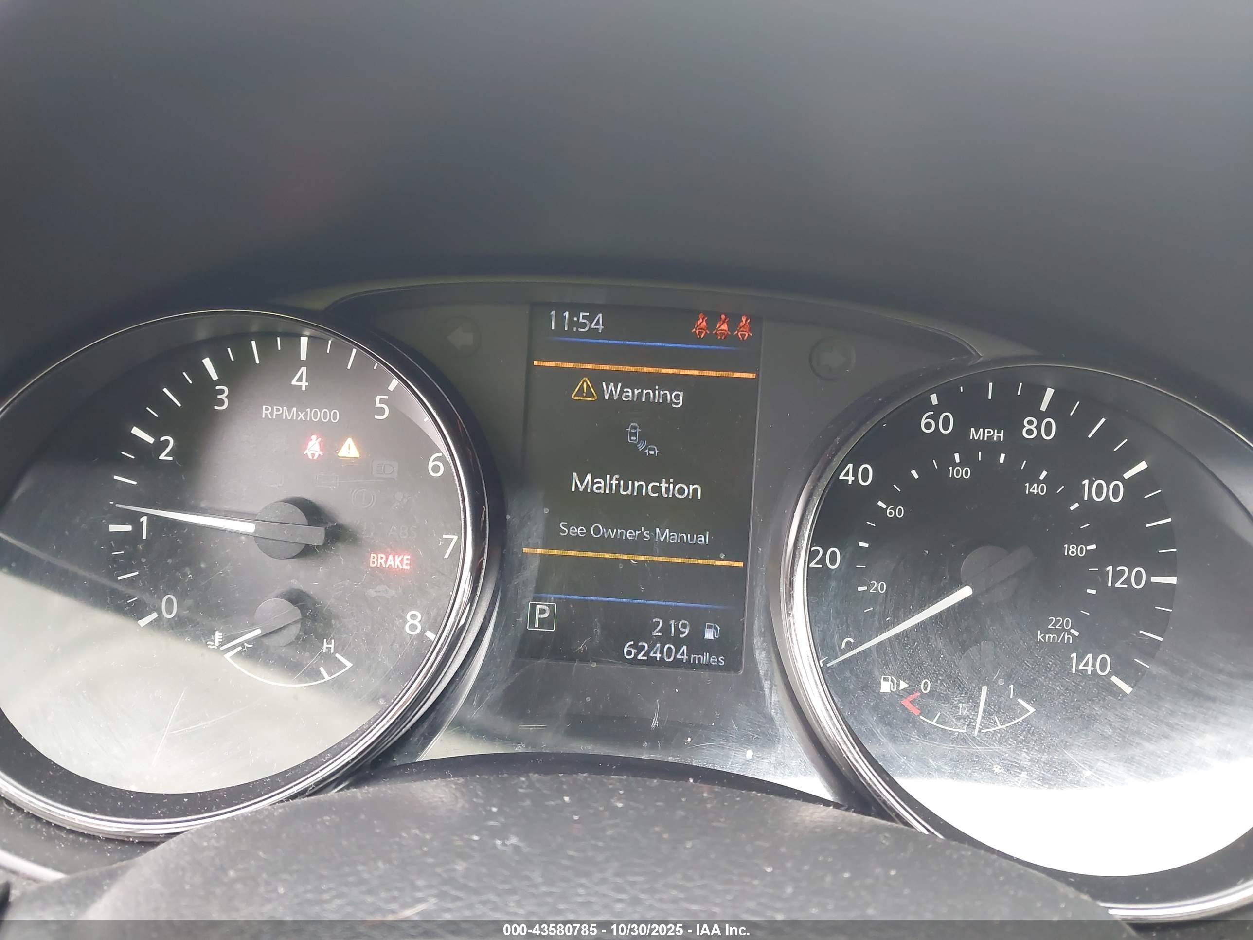 NISSAN ROGUE image 7
