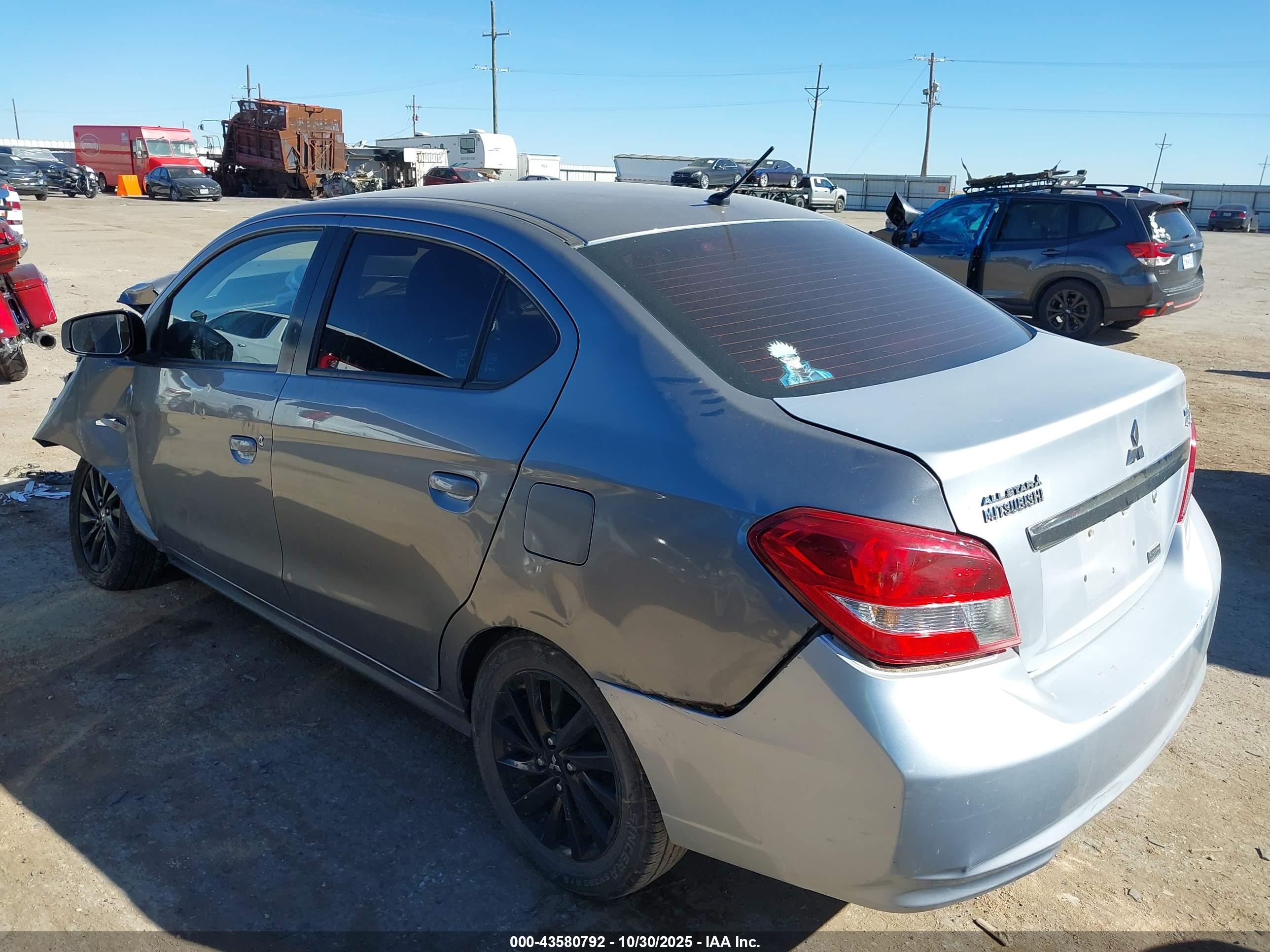 MITSUBISHI MIRAGE image 3