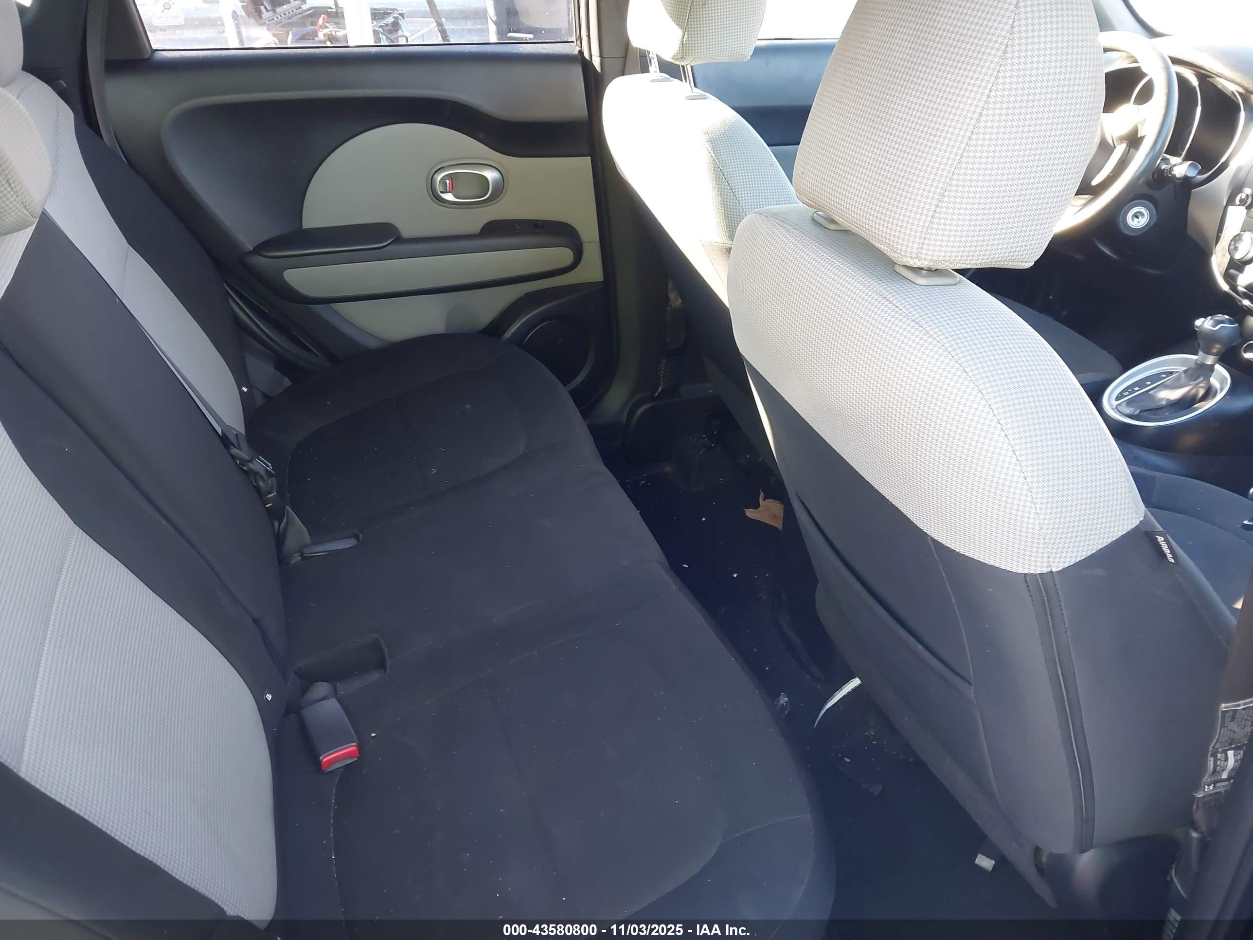 KIA SOUL image 8