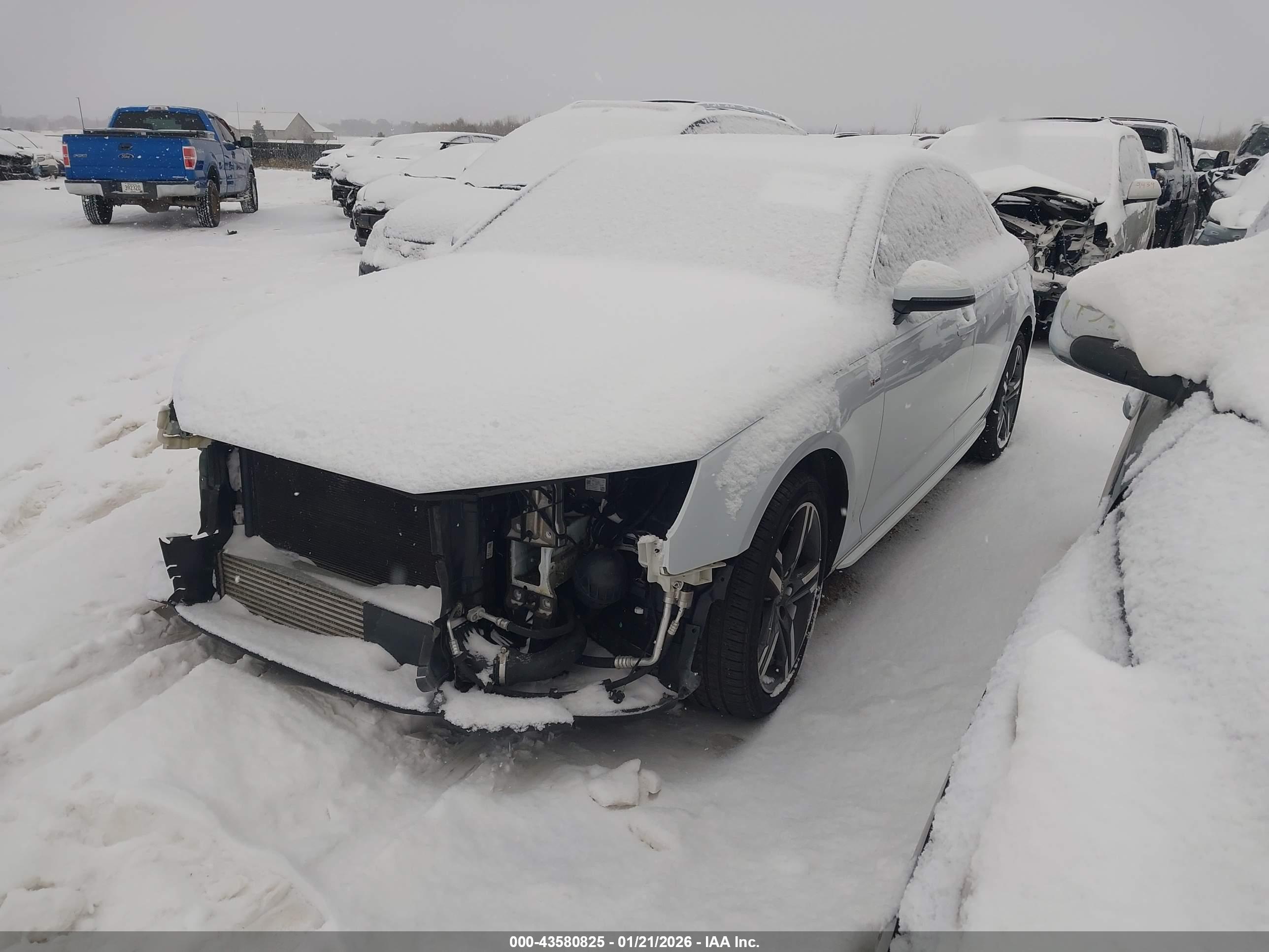 AUDI A4 image 2
