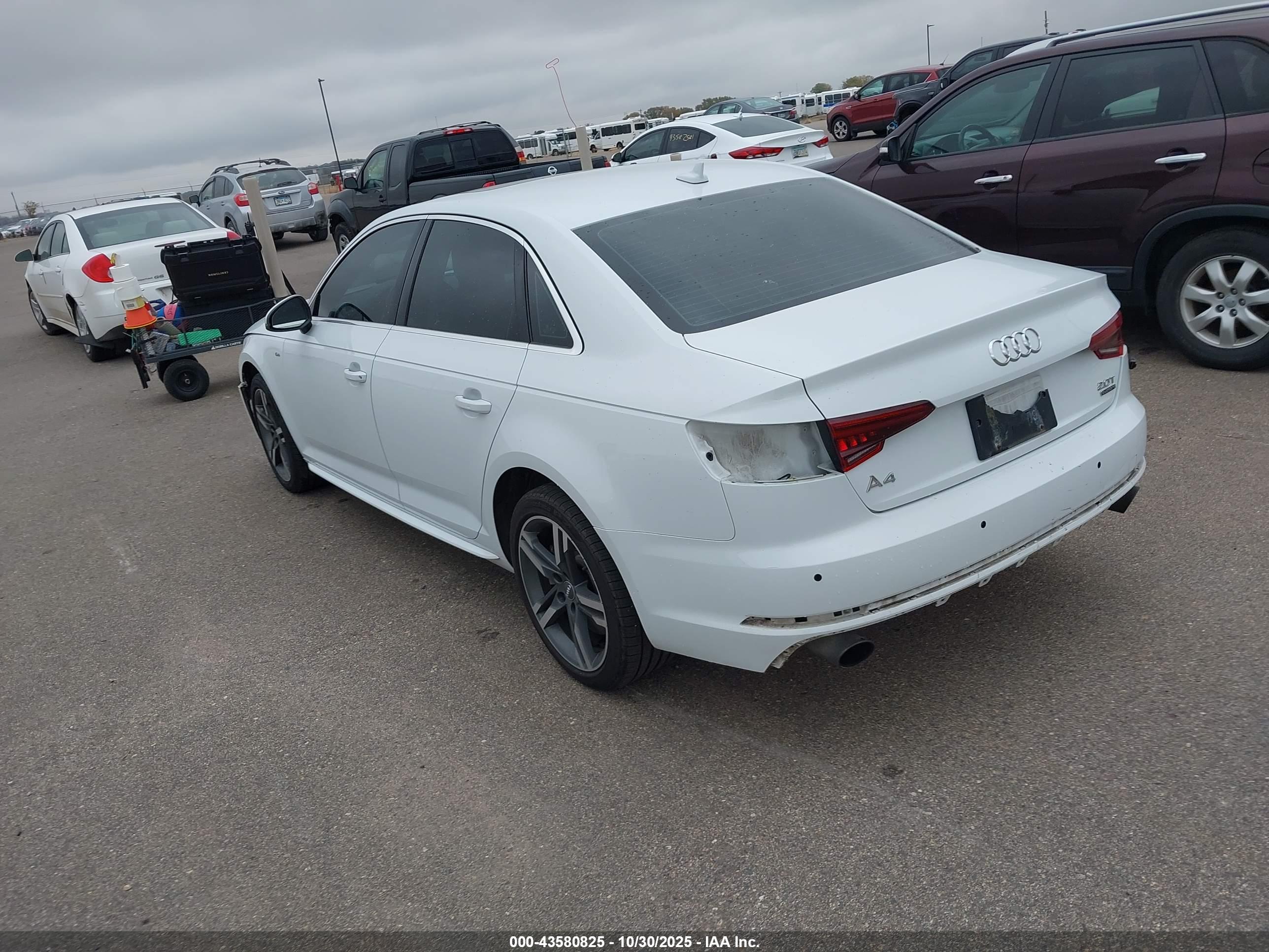 AUDI A4 image 3