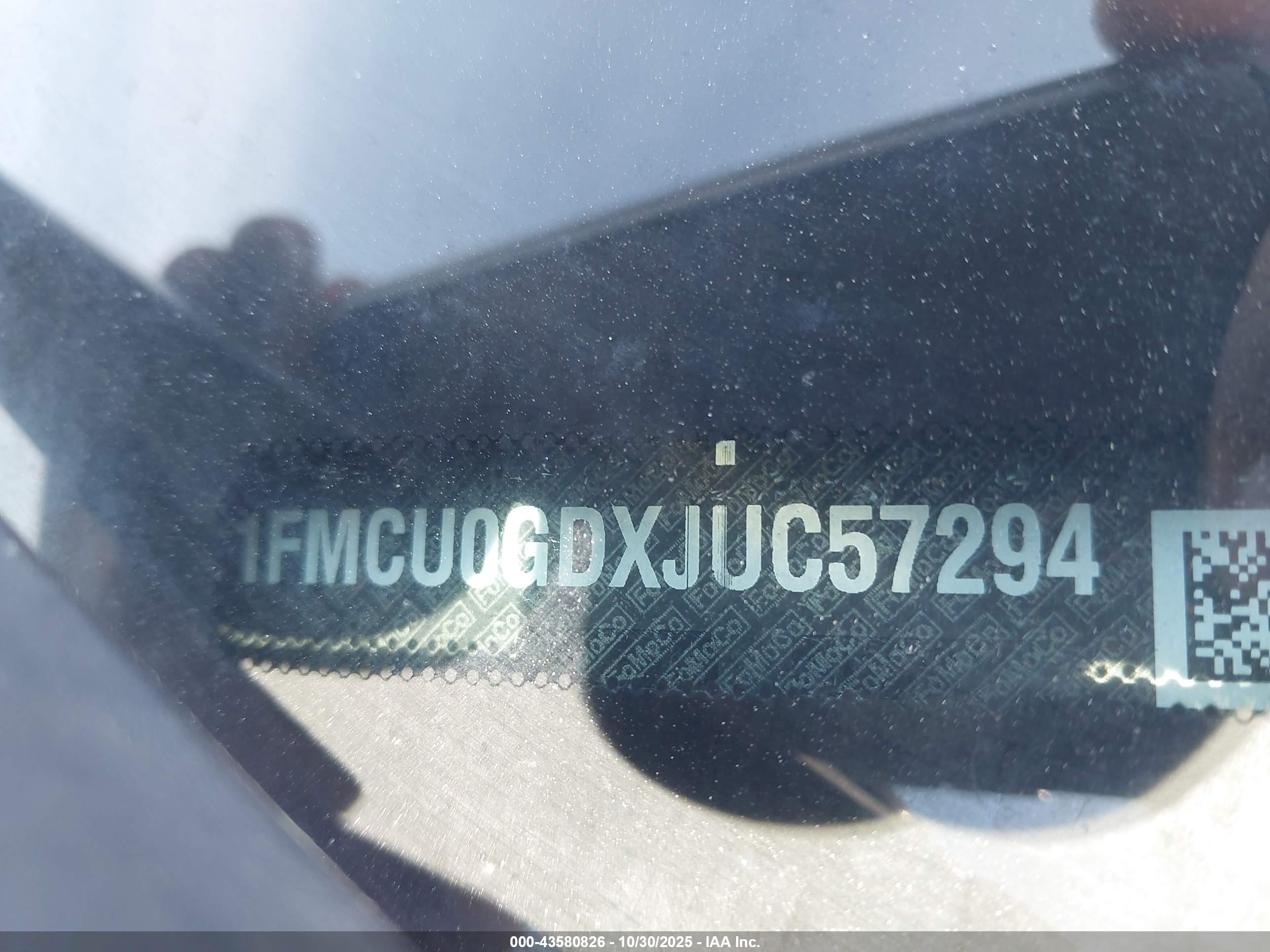 FORD ESCAPE image 9