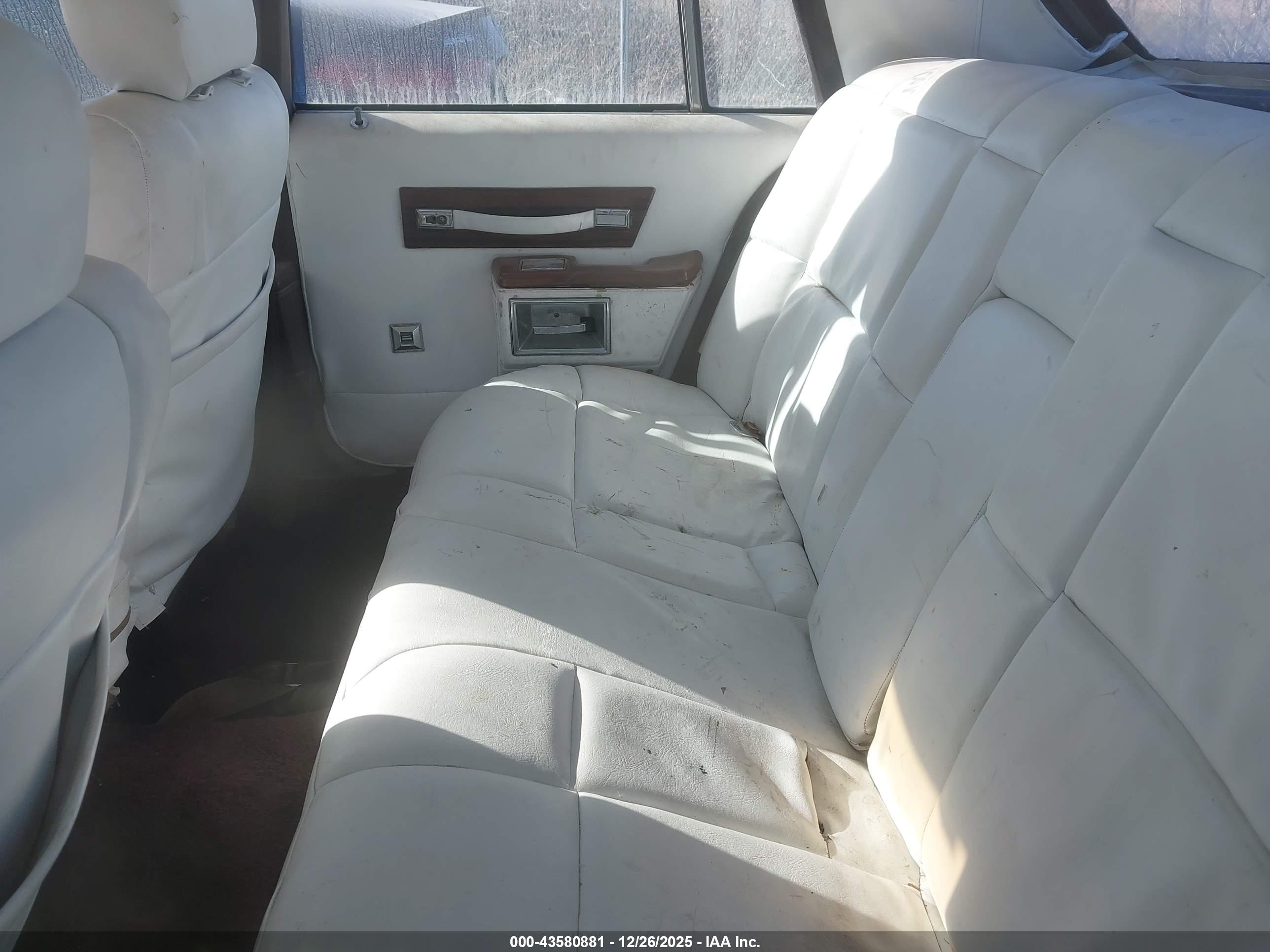 CHEVROLET CAPRICE image 8