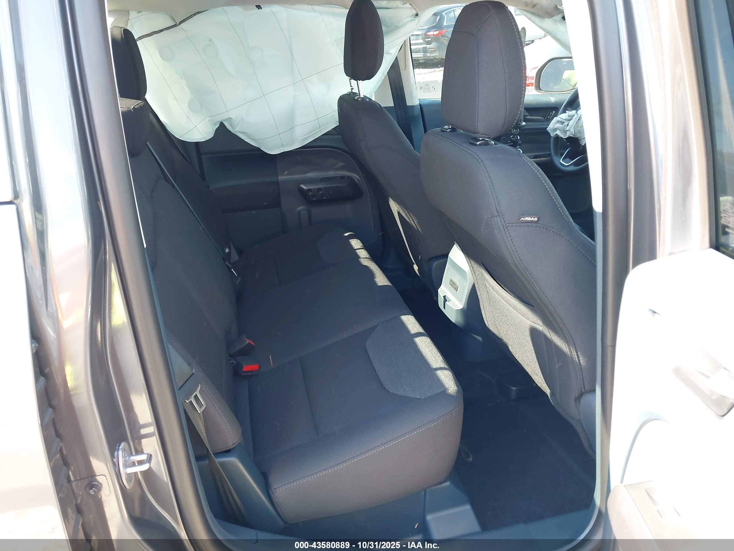 FORD MAVERICK image 8