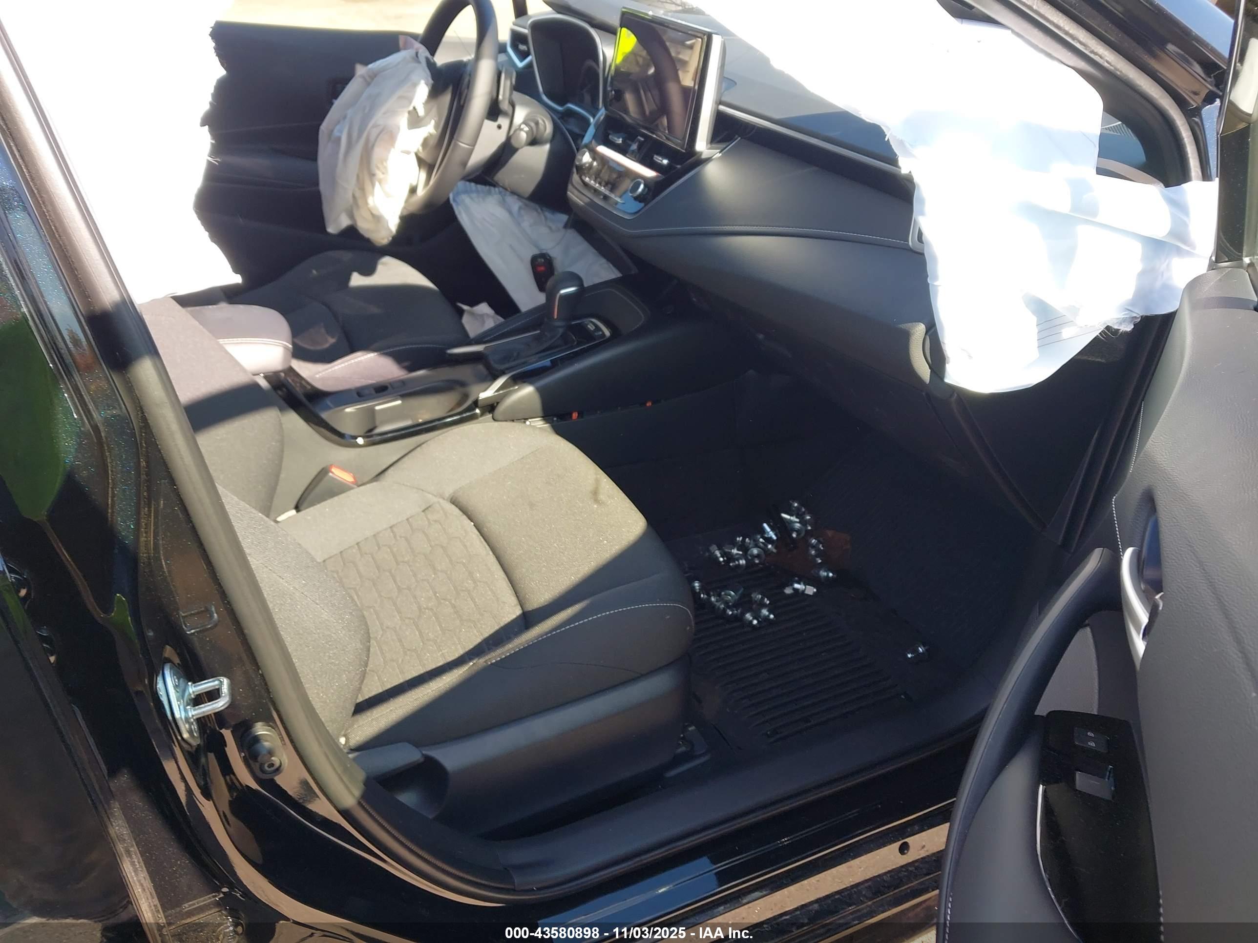 TOYOTA COROLLA image 5